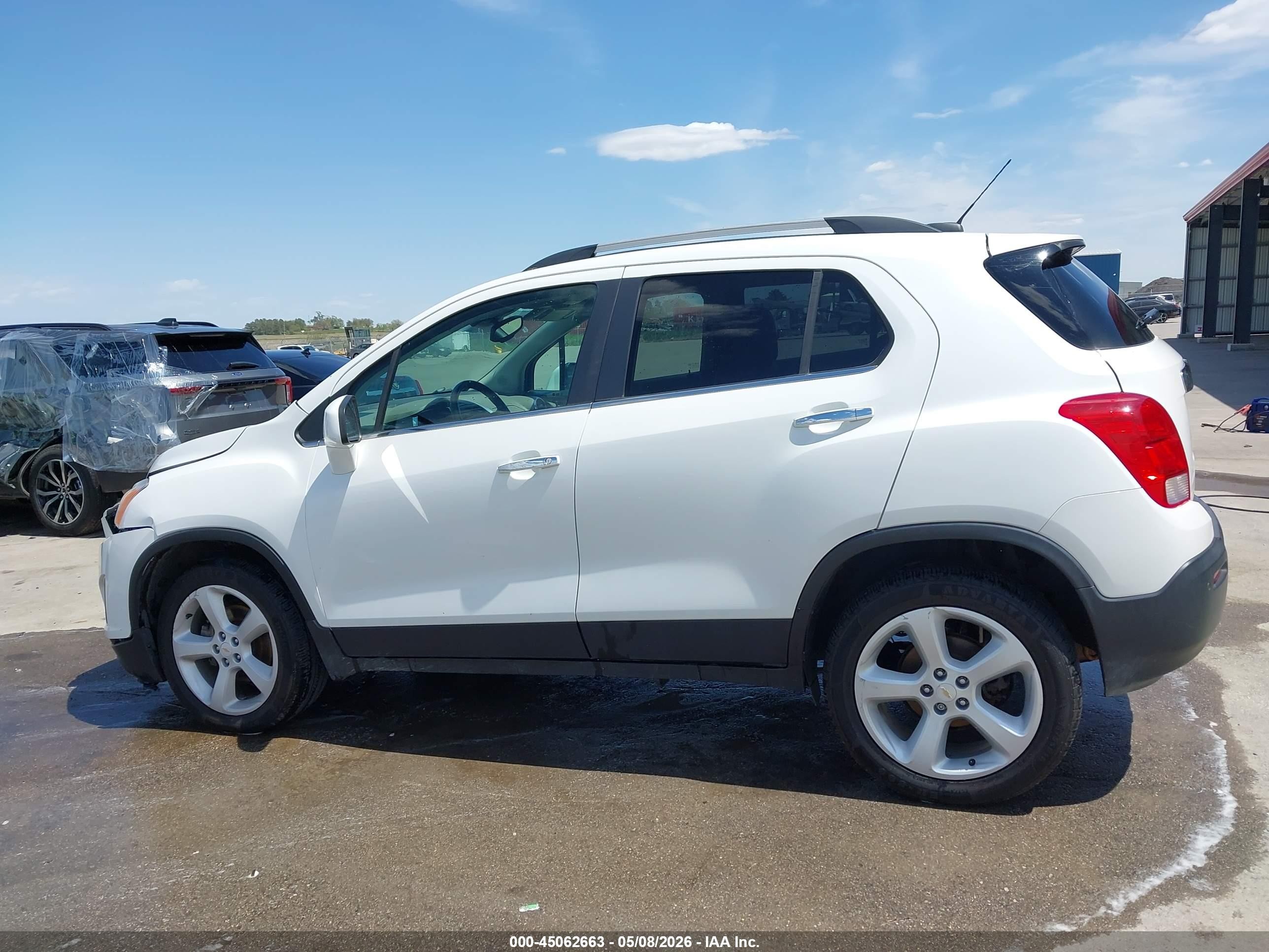 2015 Chevrolet Trax Ltz White vin: KL7CJTSB5FB251472
