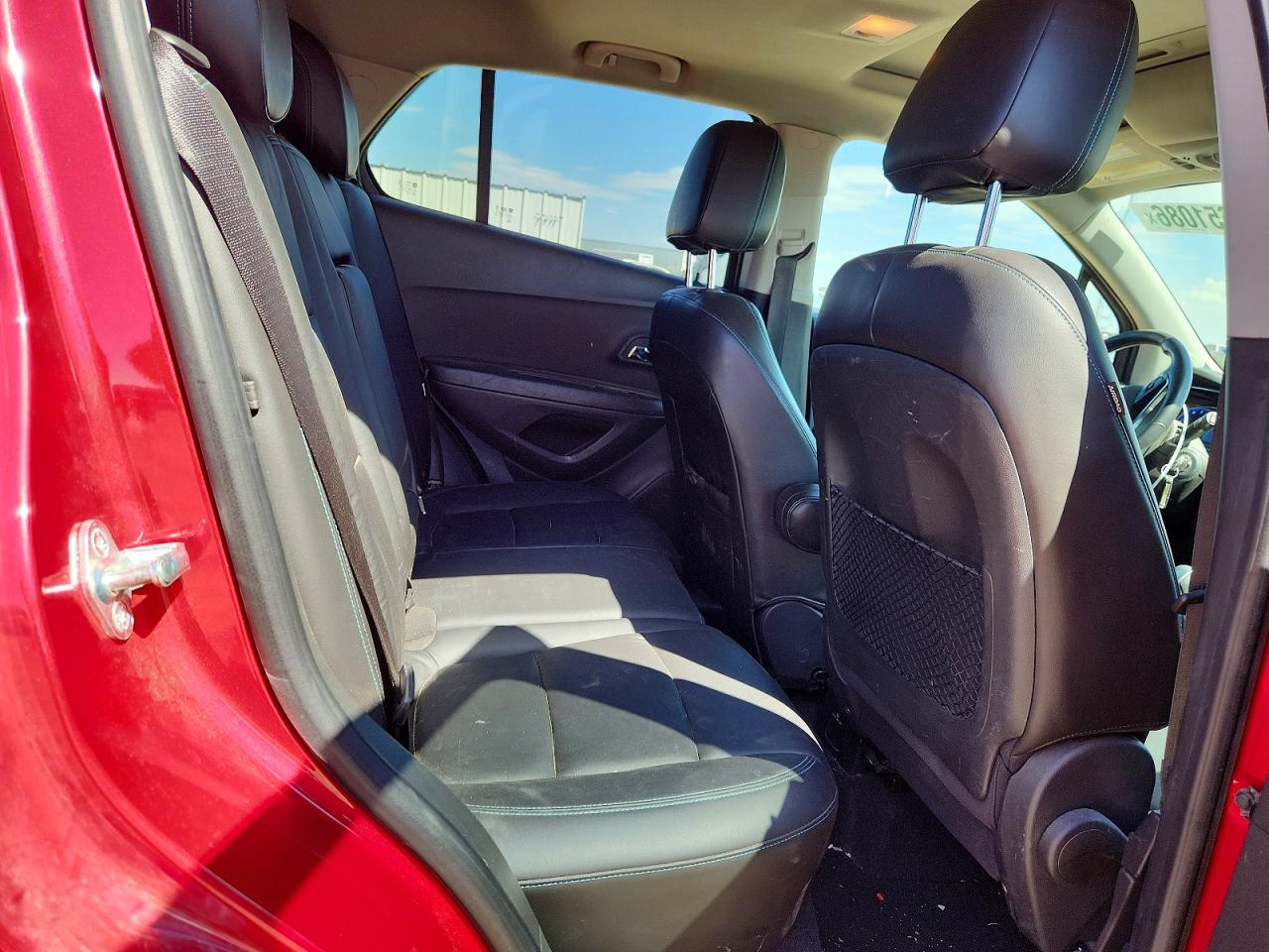 2015 Chevrolet Trax Ltz Red vin: KL7CJTSB9FB150922