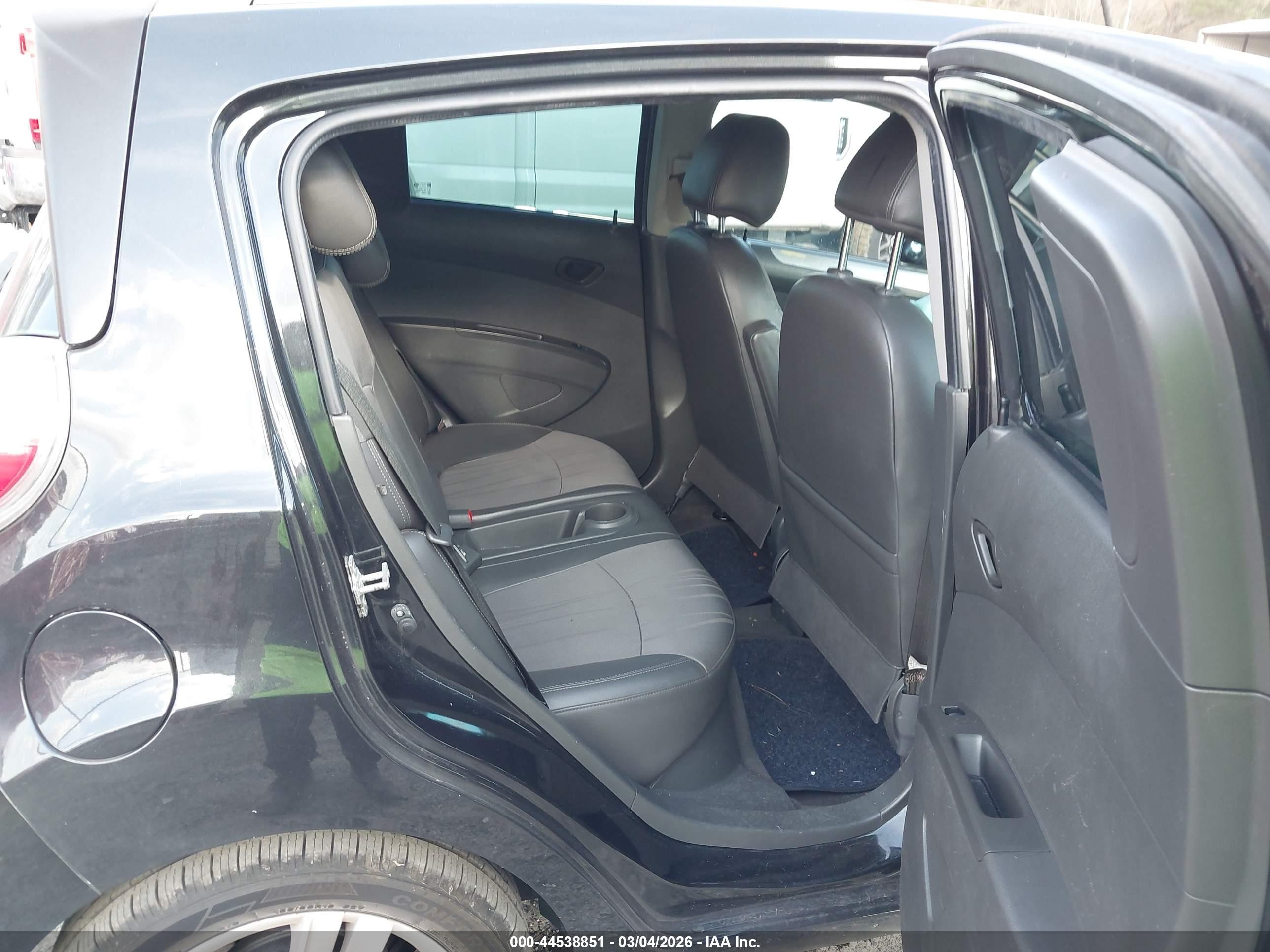 2015 Chevrolet Spark Ls Manual Черный vin: KL8CA6S92FC709778