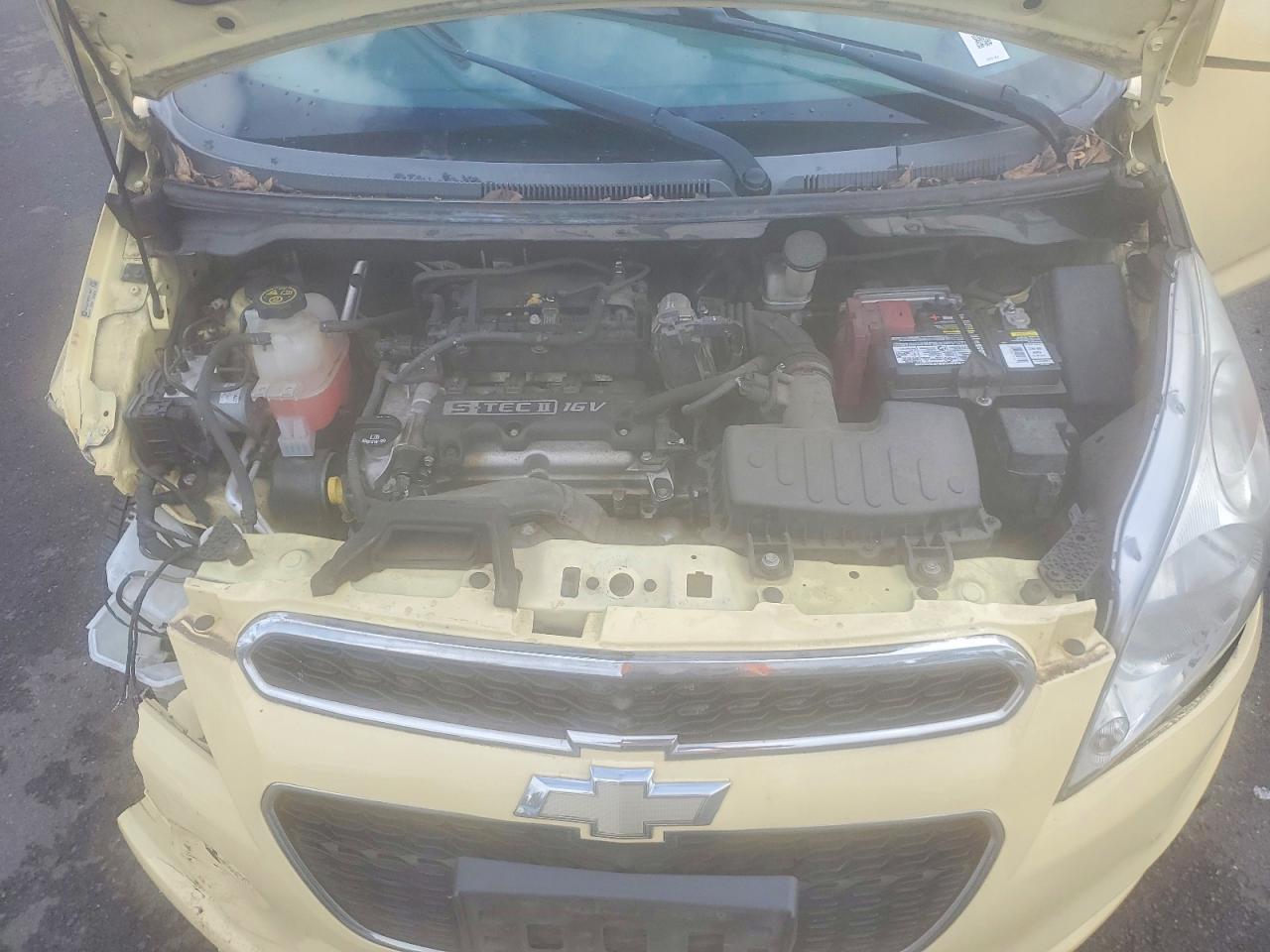 2013 Chevrolet Spark Ls Yellow vin: KL8CA6S93DC518867