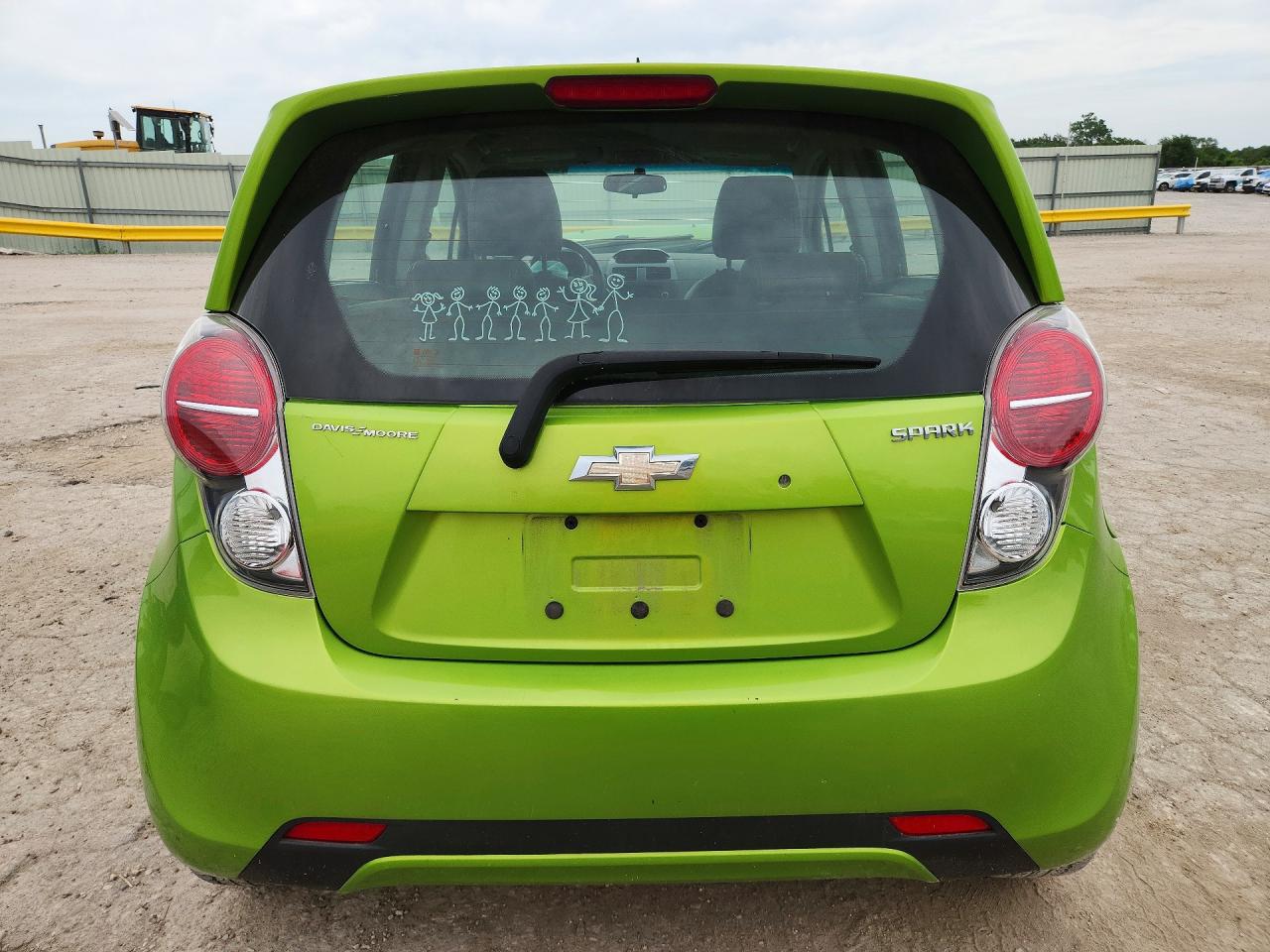 2015 Chevrolet Spark Ls Green vin: KL8CA6S96FC796486