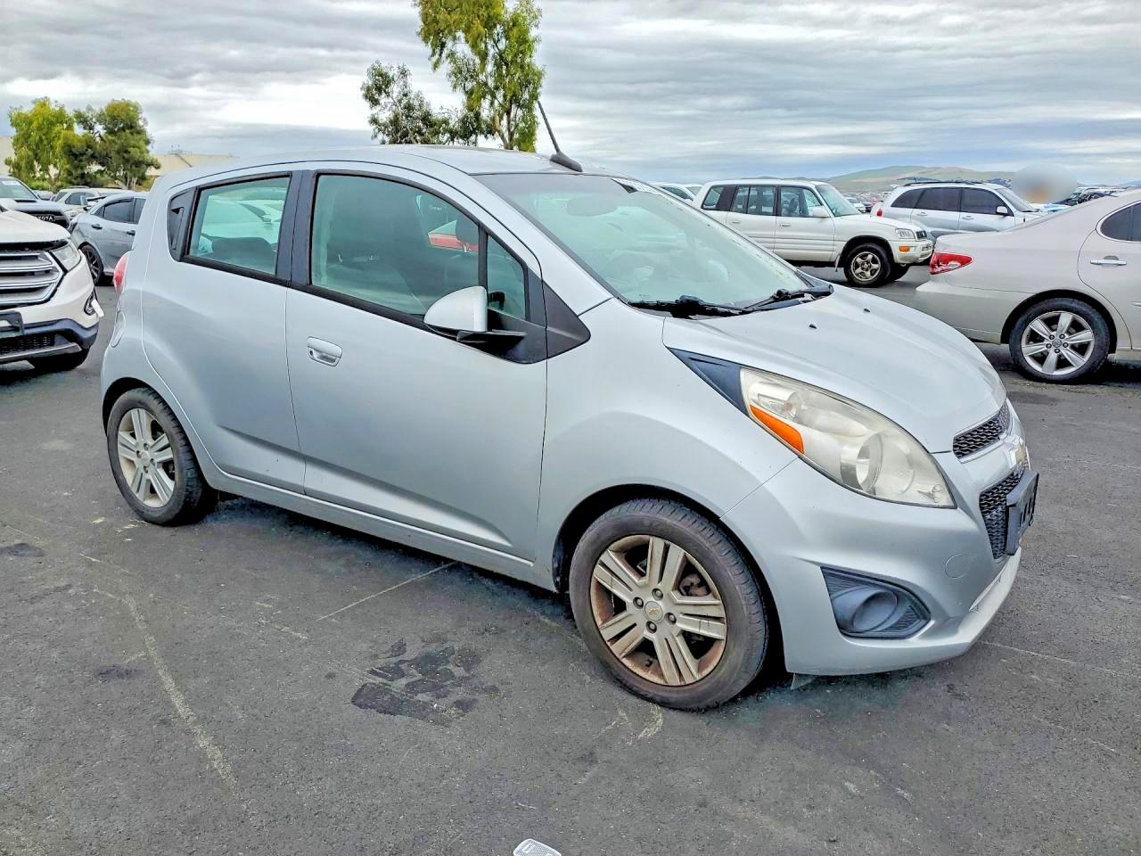 2014 Chevrolet Spark Silver vin: KL8CA6S98EC578788