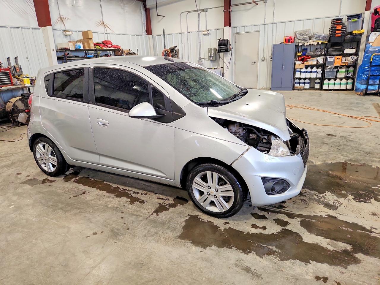 2014 Chevrolet Spark Ls Silver vin: KL8CA6S9XEC503767