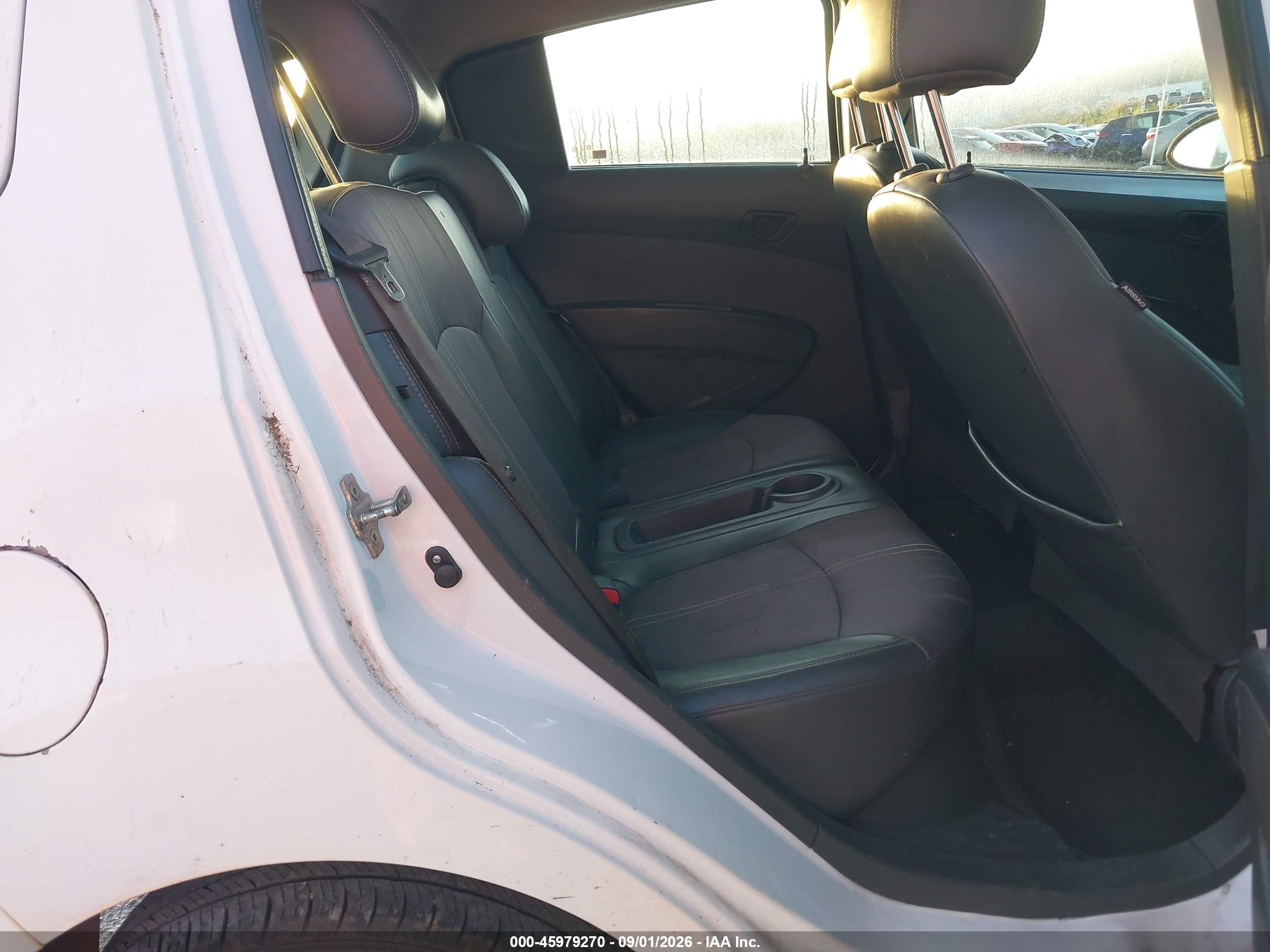 2015 Chevrolet Spark Ls Manual Белый vin: KL8CA6S9XFC813757
