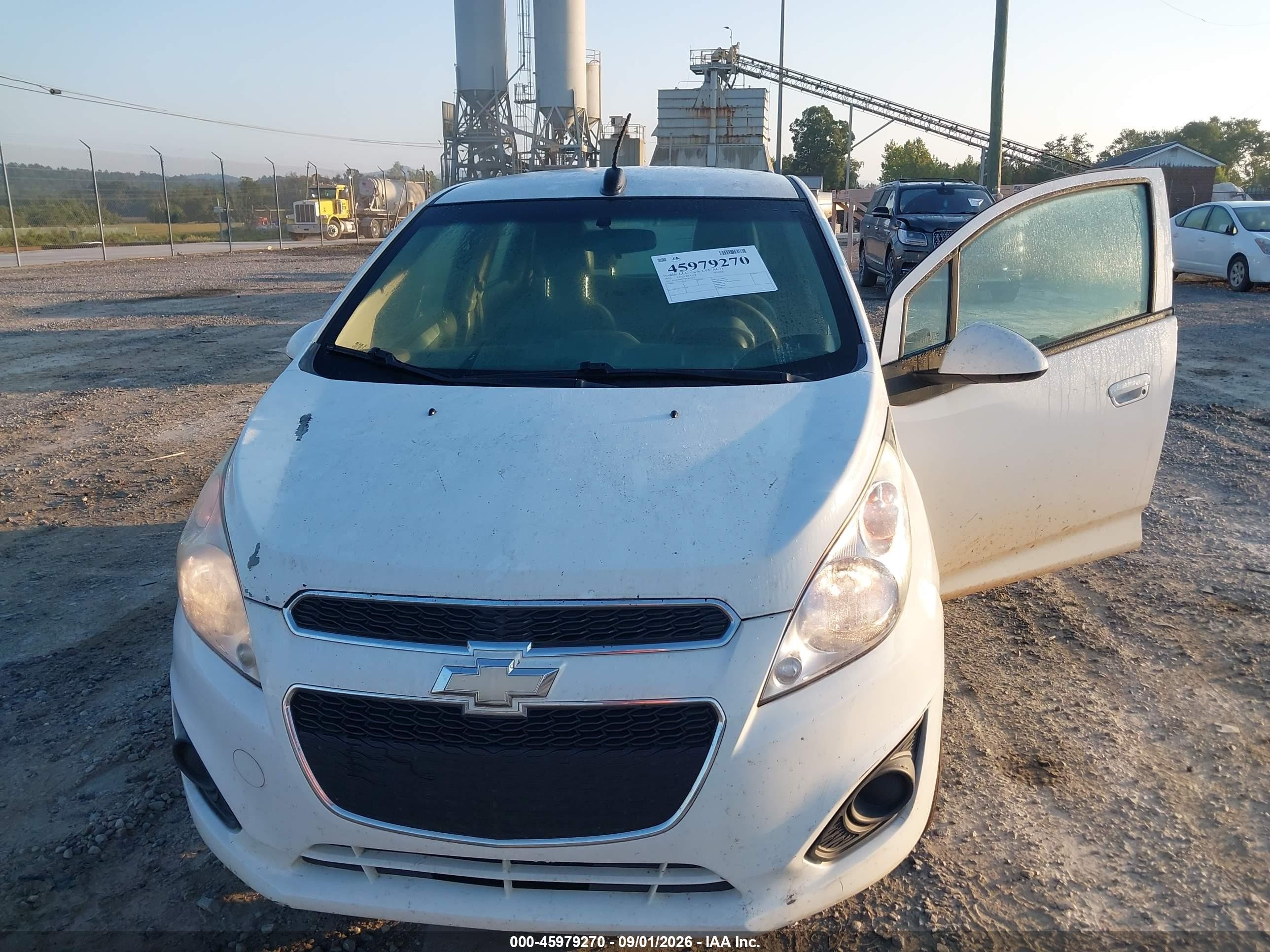 2015 Chevrolet Spark Ls Manual Белый vin: KL8CA6S9XFC813757