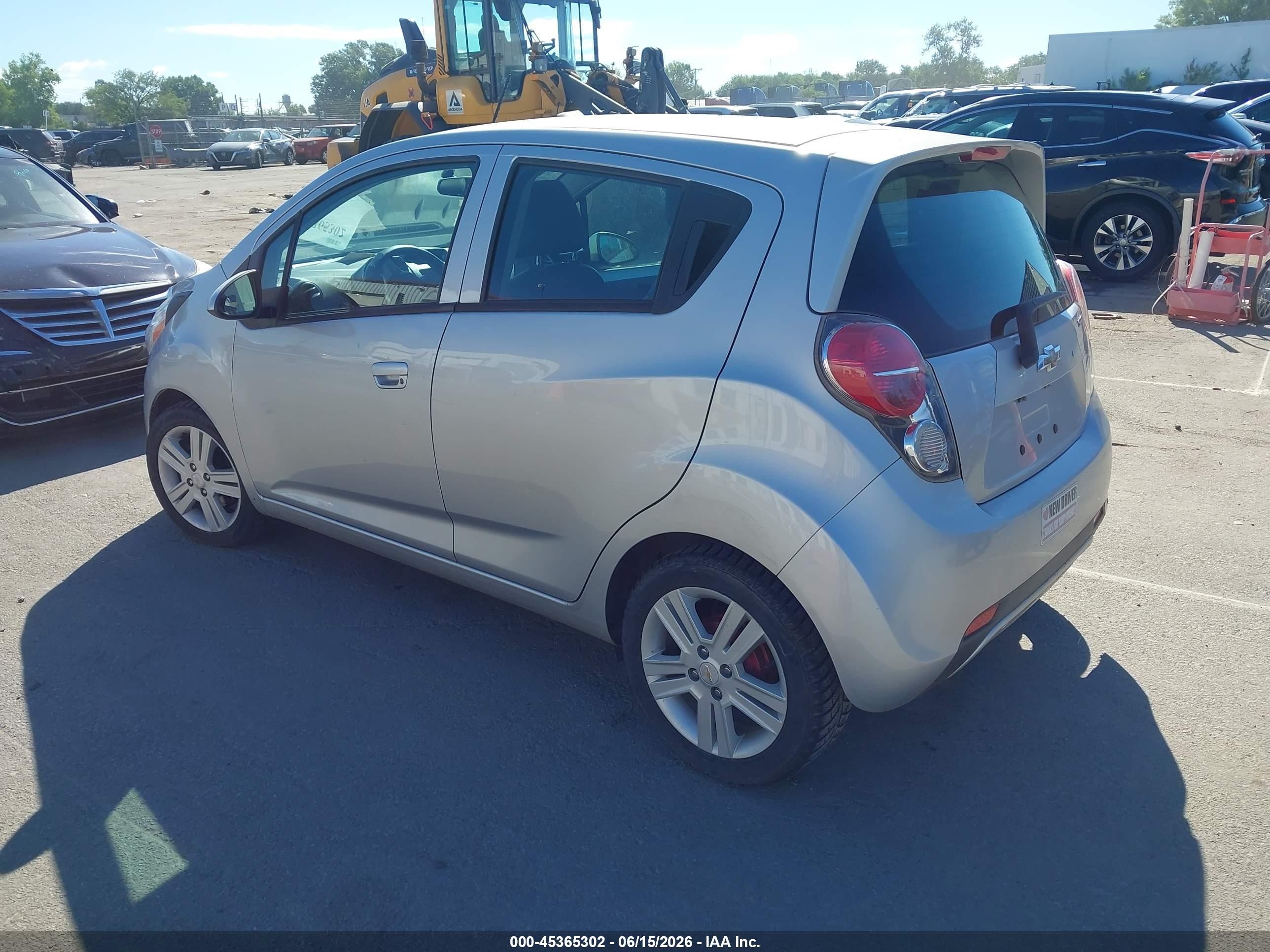 2014 Chevrolet Spark Ls Auto Silver vin: KL8CB6S90EC586056