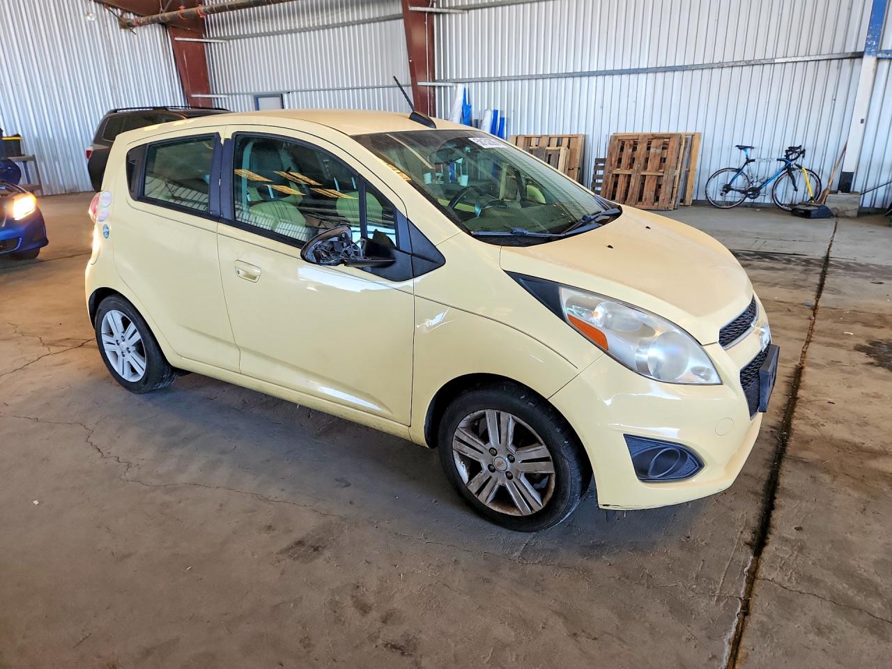 2015 Chevrolet Spark Ls Cream vin: KL8CB6S90FC707895