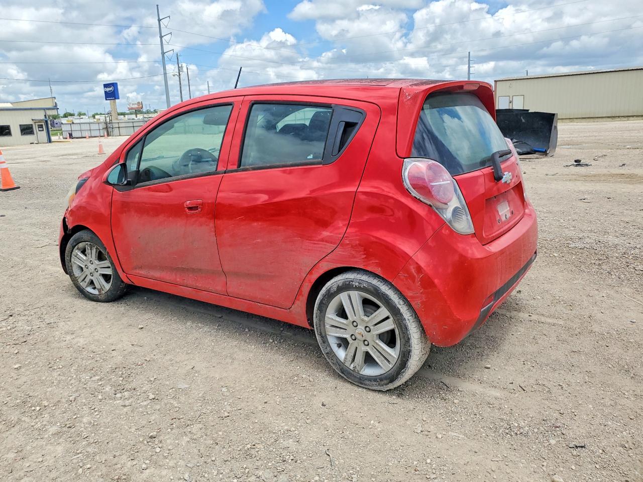 2015 Chevrolet Spark Ls Red vin: KL8CB6S90FC750407