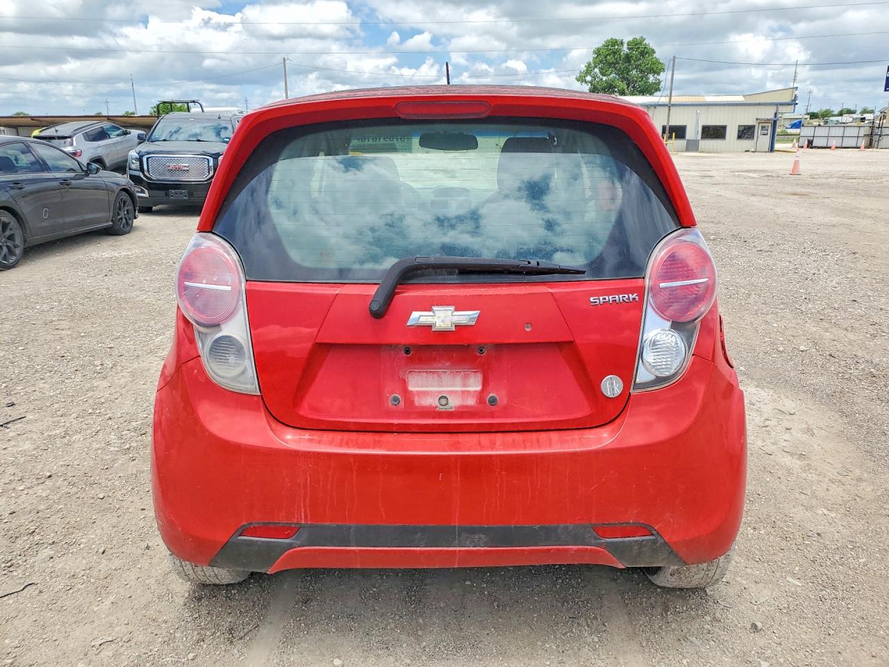 2015 Chevrolet Spark Ls Red vin: KL8CB6S90FC750407