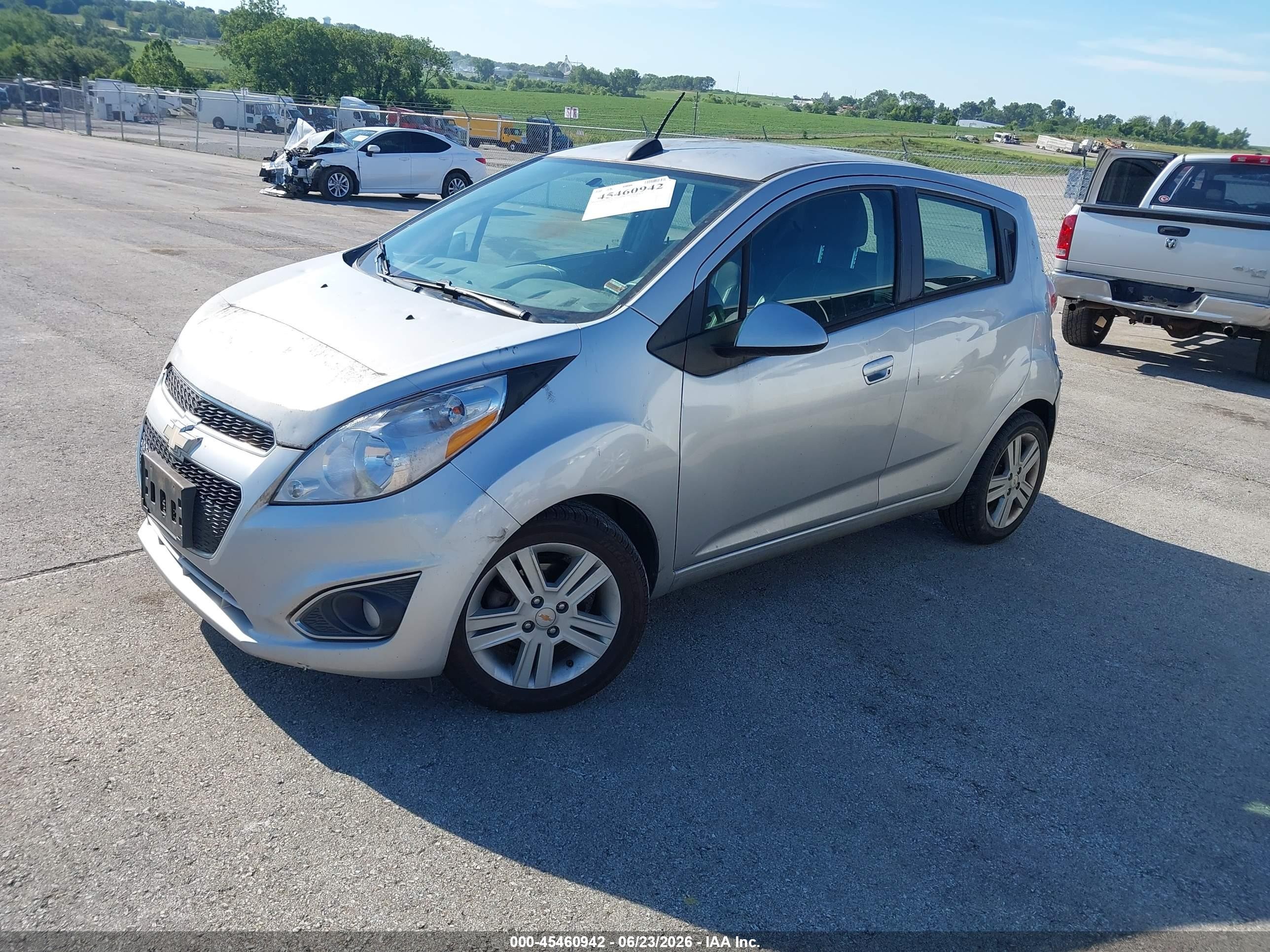 2015 Chevrolet Spark Ls Cvt Silver vin: KL8CB6S90FC797906