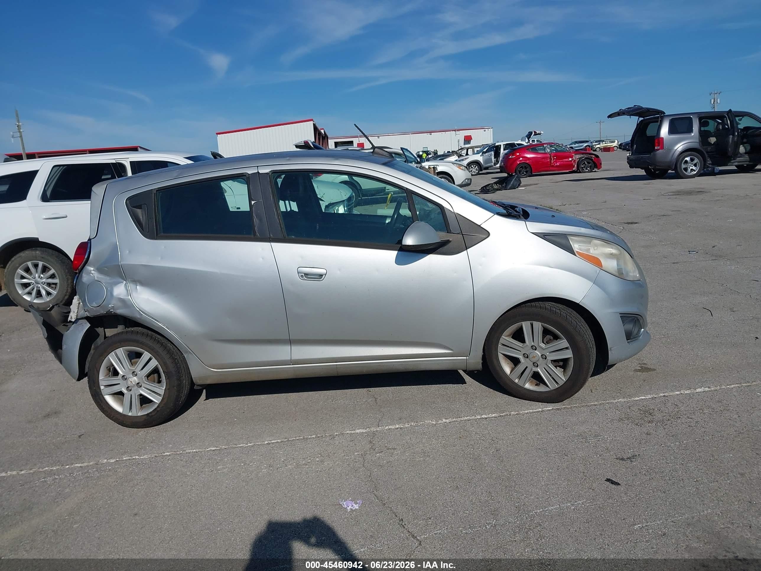 2015 Chevrolet Spark Ls Cvt Silver vin: KL8CB6S90FC797906