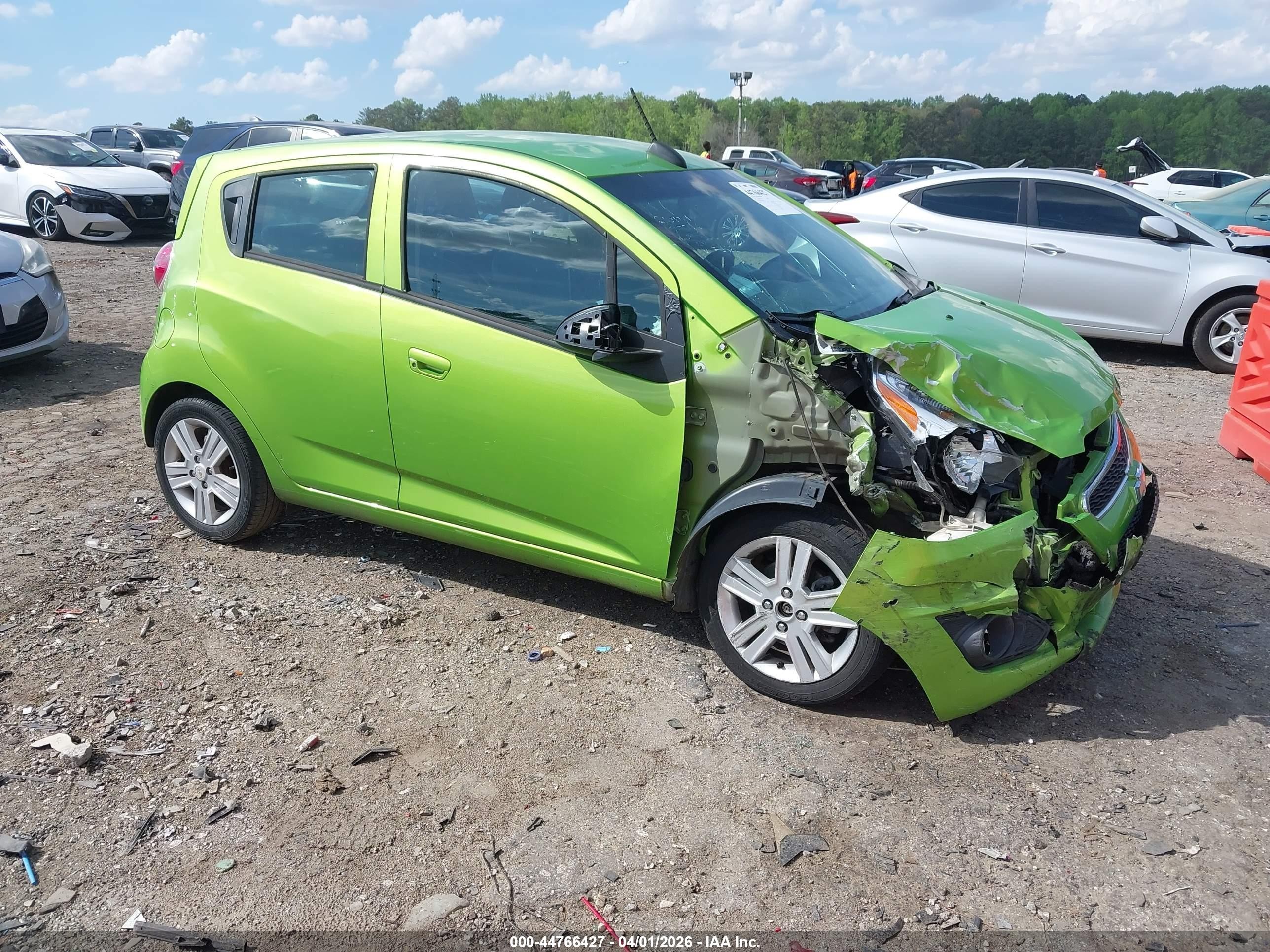 2015 Chevrolet Spark Ls Cvt Green vin: KL8CB6S90FC808886