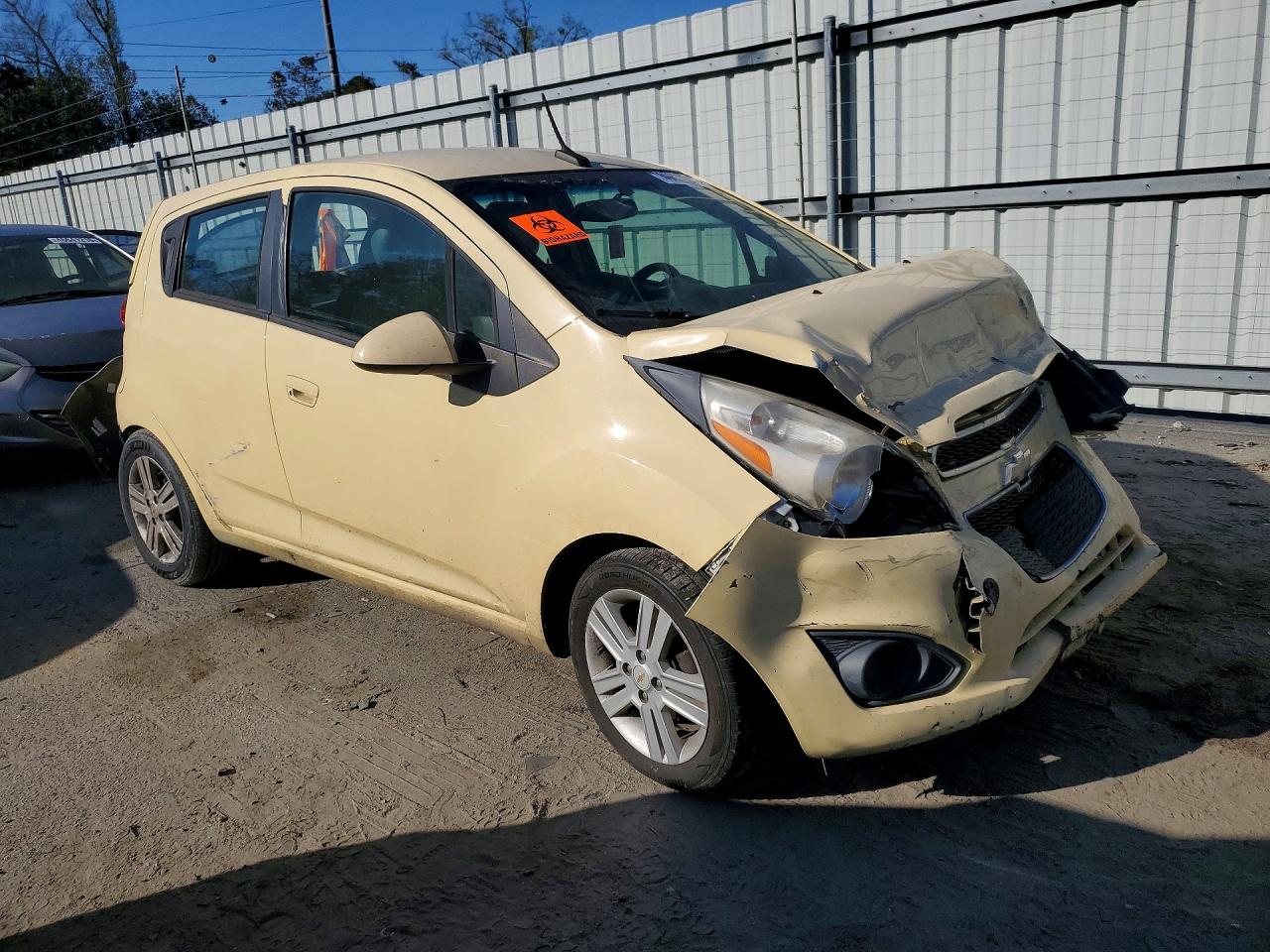2013 Chevrolet Spark Ls Yellow vin: KL8CB6S92DC554143