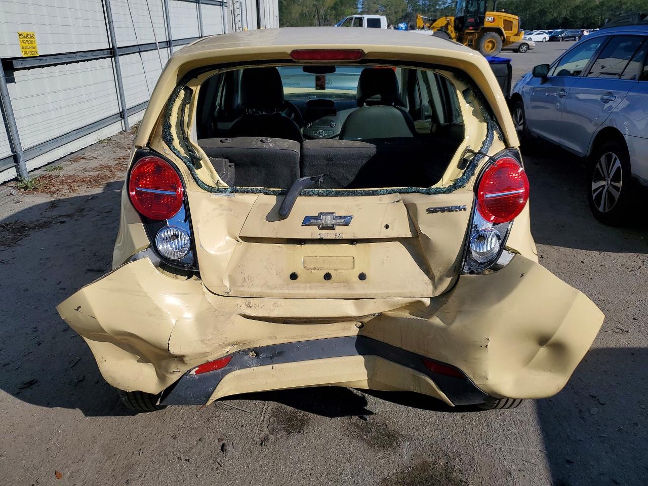 2013 Chevrolet Spark Ls Yellow vin: KL8CB6S92DC554143