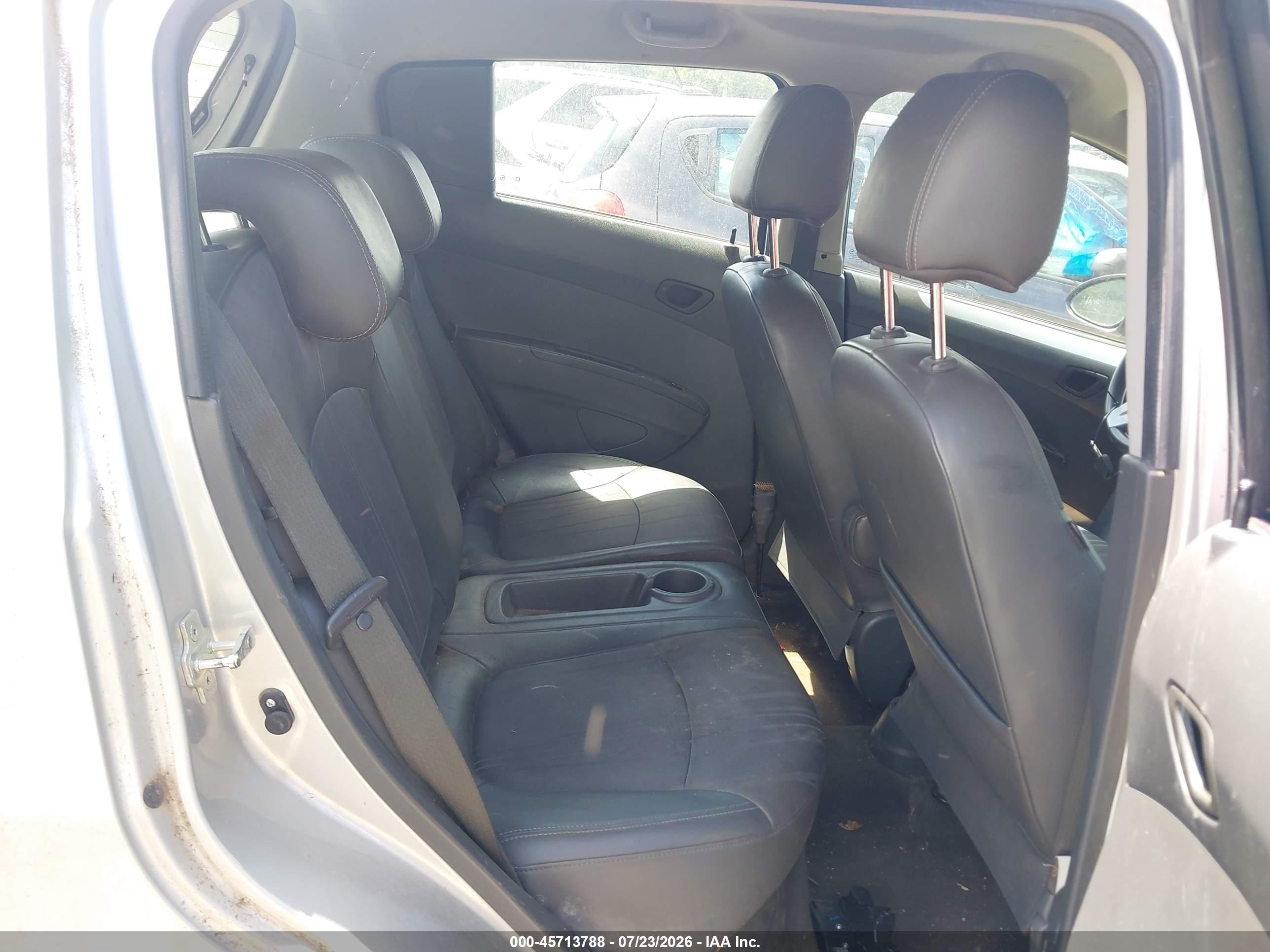 2014 Chevrolet Spark Ls Auto Серебряный vin: KL8CB6S92EC530166