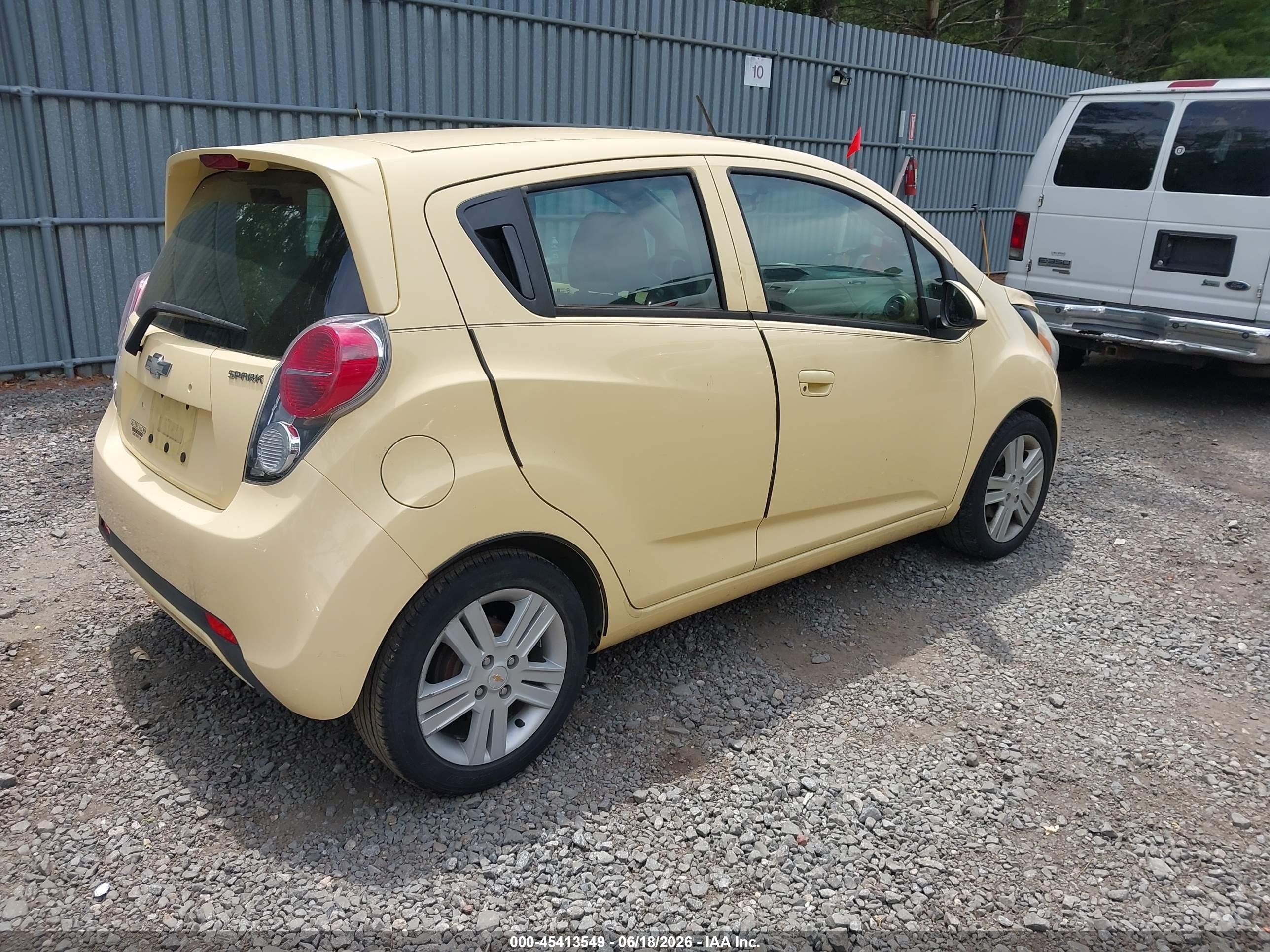 2014 Chevrolet Spark Ls Auto Yellow vin: KL8CB6S92EC592201