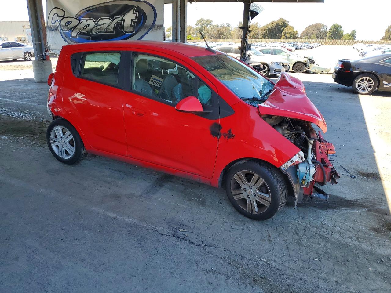 2013 Chevrolet Spark Ls Красный vin: KL8CB6S94DC537957