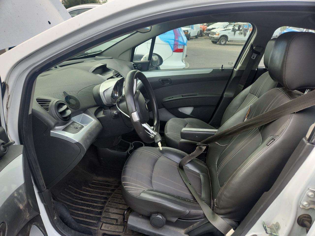 2014 Chevrolet Spark Ls White vin: KL8CB6S94EC484842