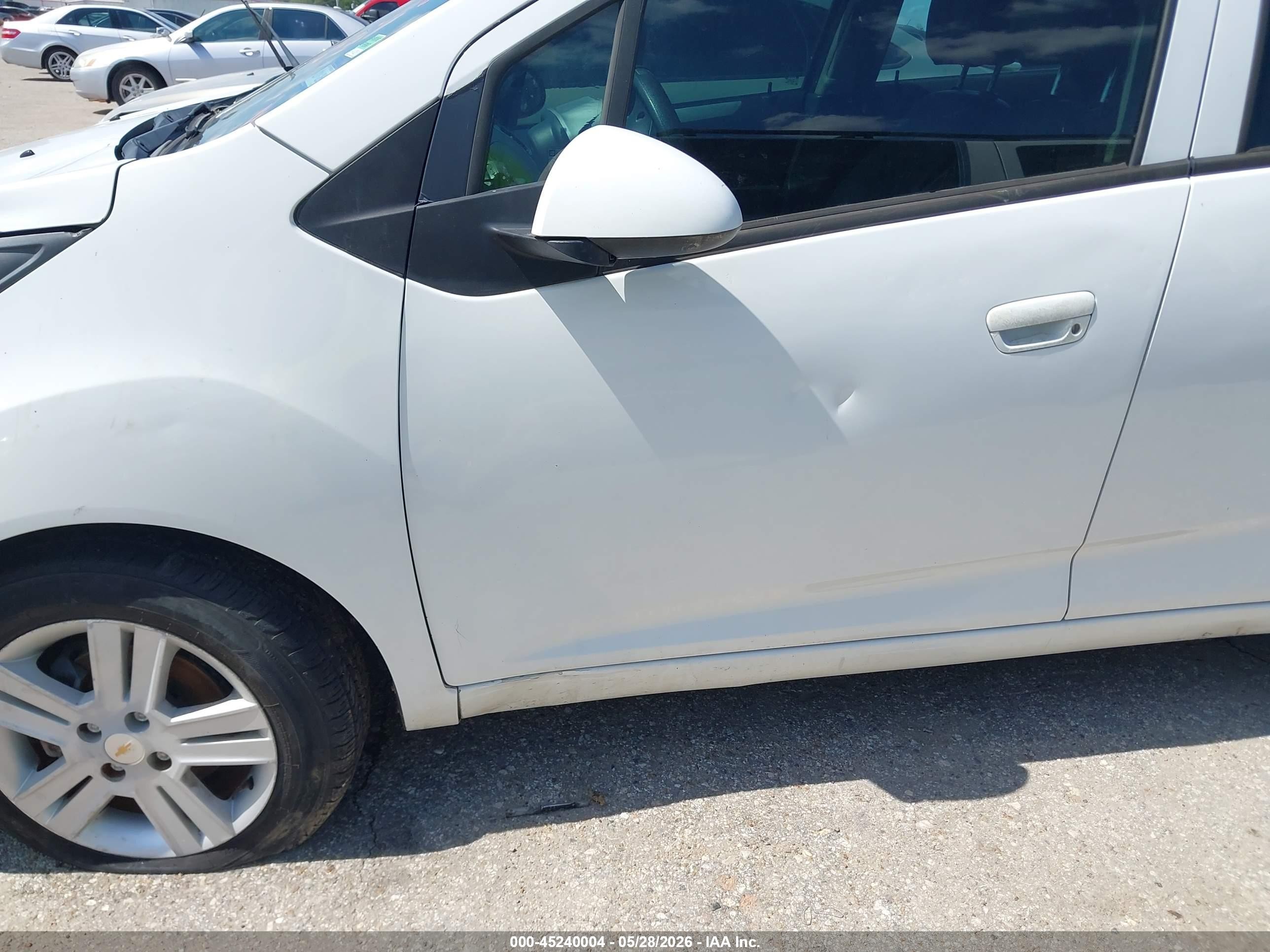 2014 Chevrolet Spark Ls Auto White vin: KL8CB6S94EC488258