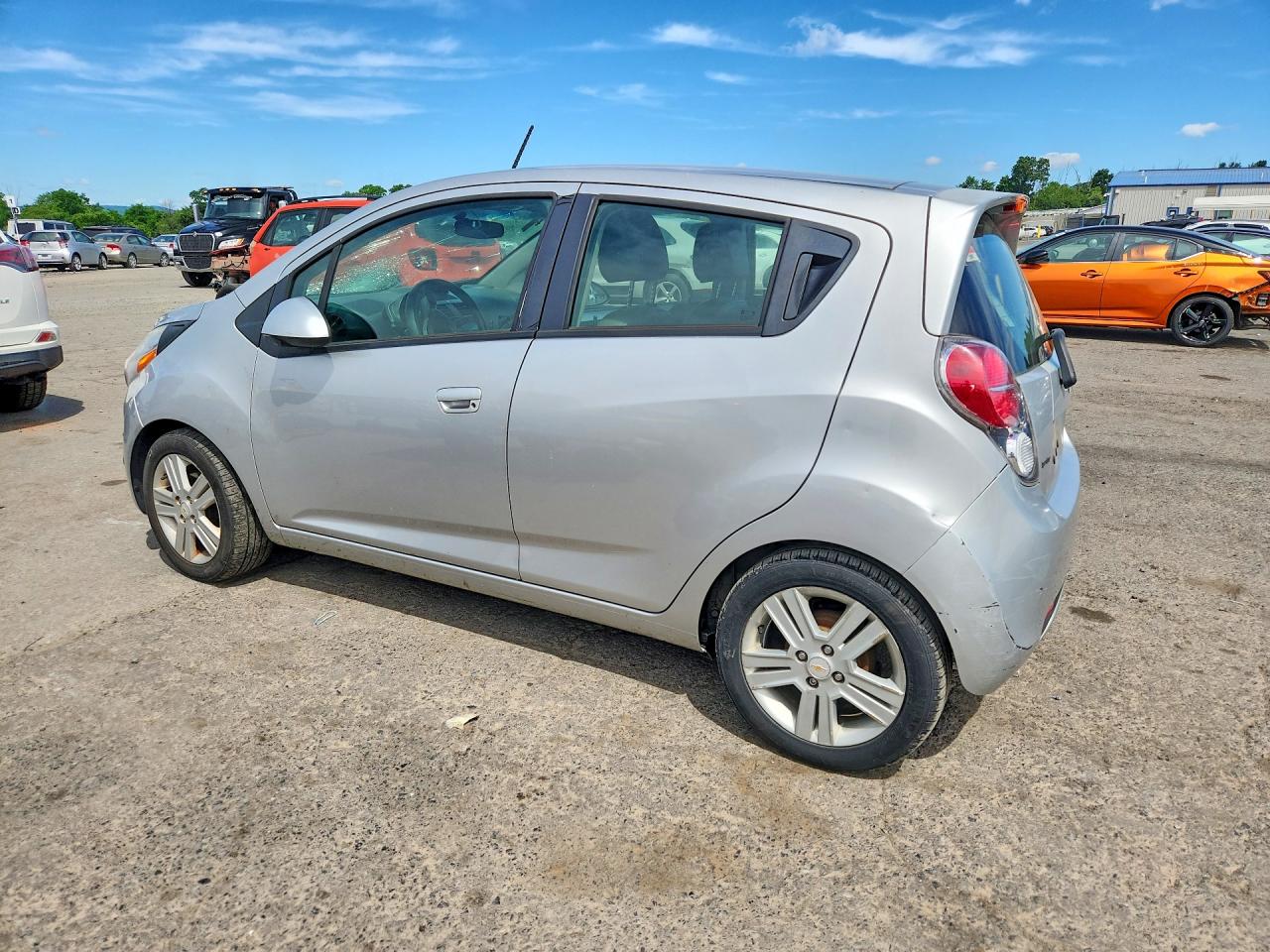 2014 Chevrolet Spark Ls Silver vin: KL8CB6S94EC540133