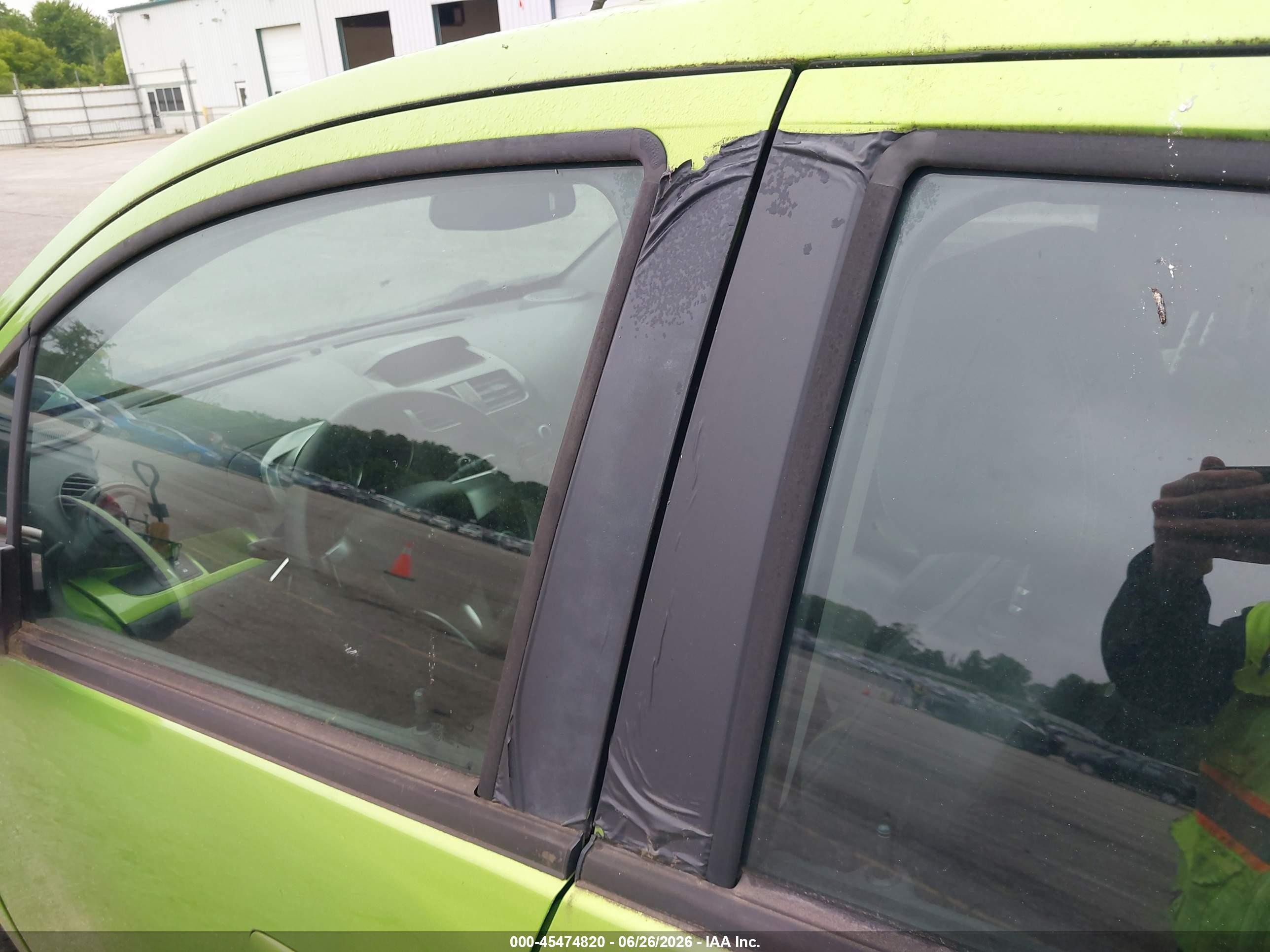 2015 Chevrolet Spark Ls Cvt Green vin: KL8CB6S94FC754850