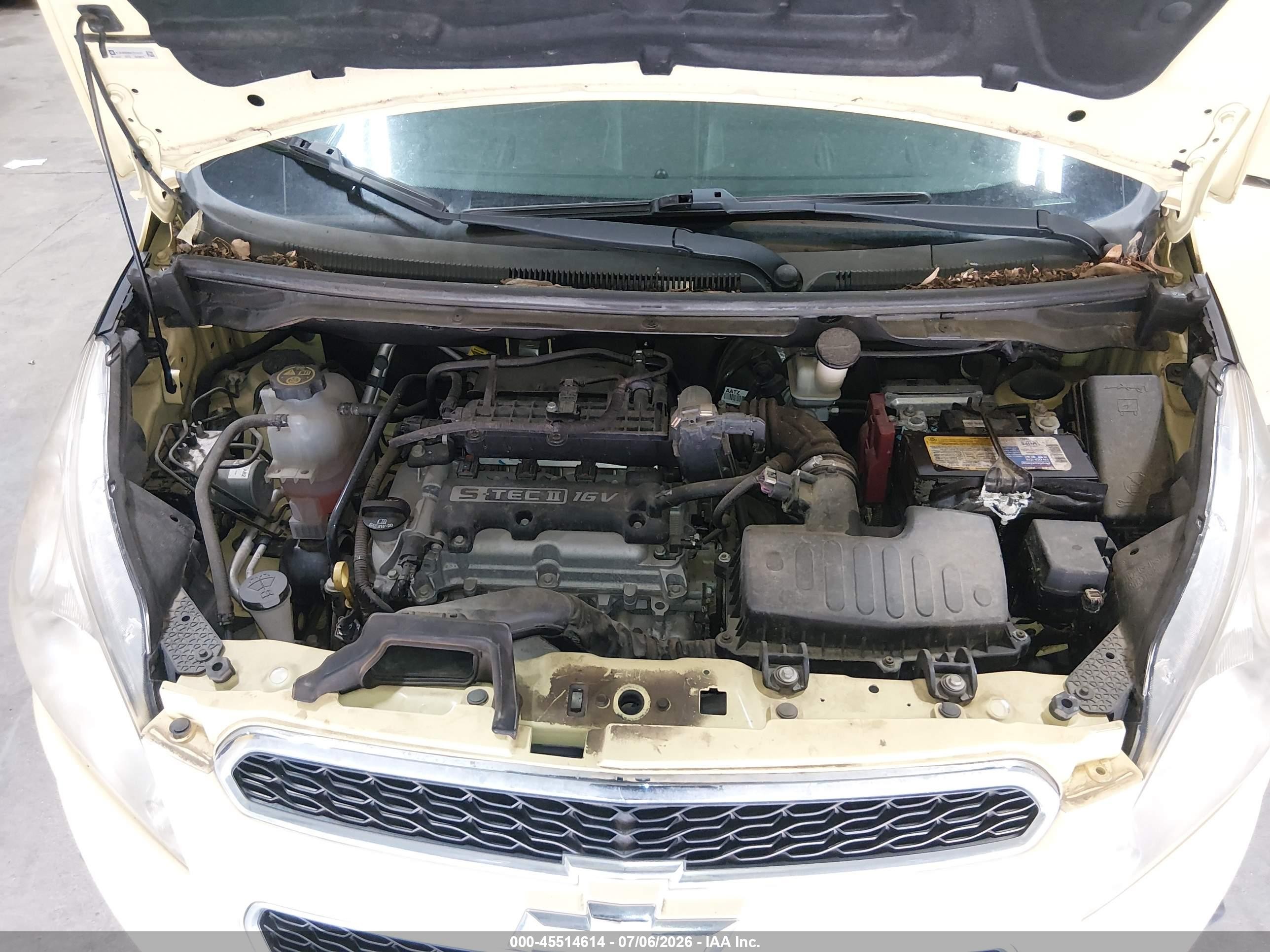 2014 Chevrolet Spark Ls Auto Yellow vin: KL8CB6S95EC574727