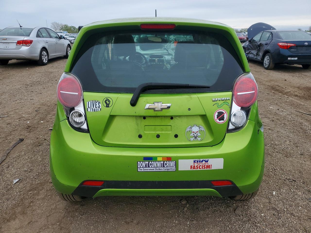2014 Chevrolet Spark Ls Green vin: KL8CB6S95EC588319