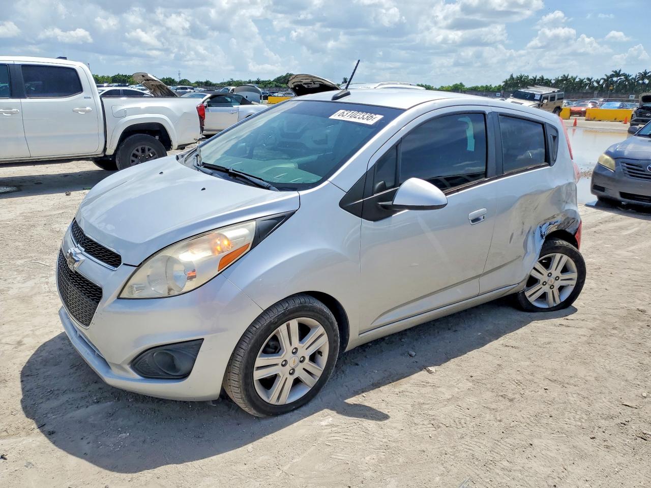 2015 Chevrolet Spark Ls Silver vin: KL8CB6S95FC714566