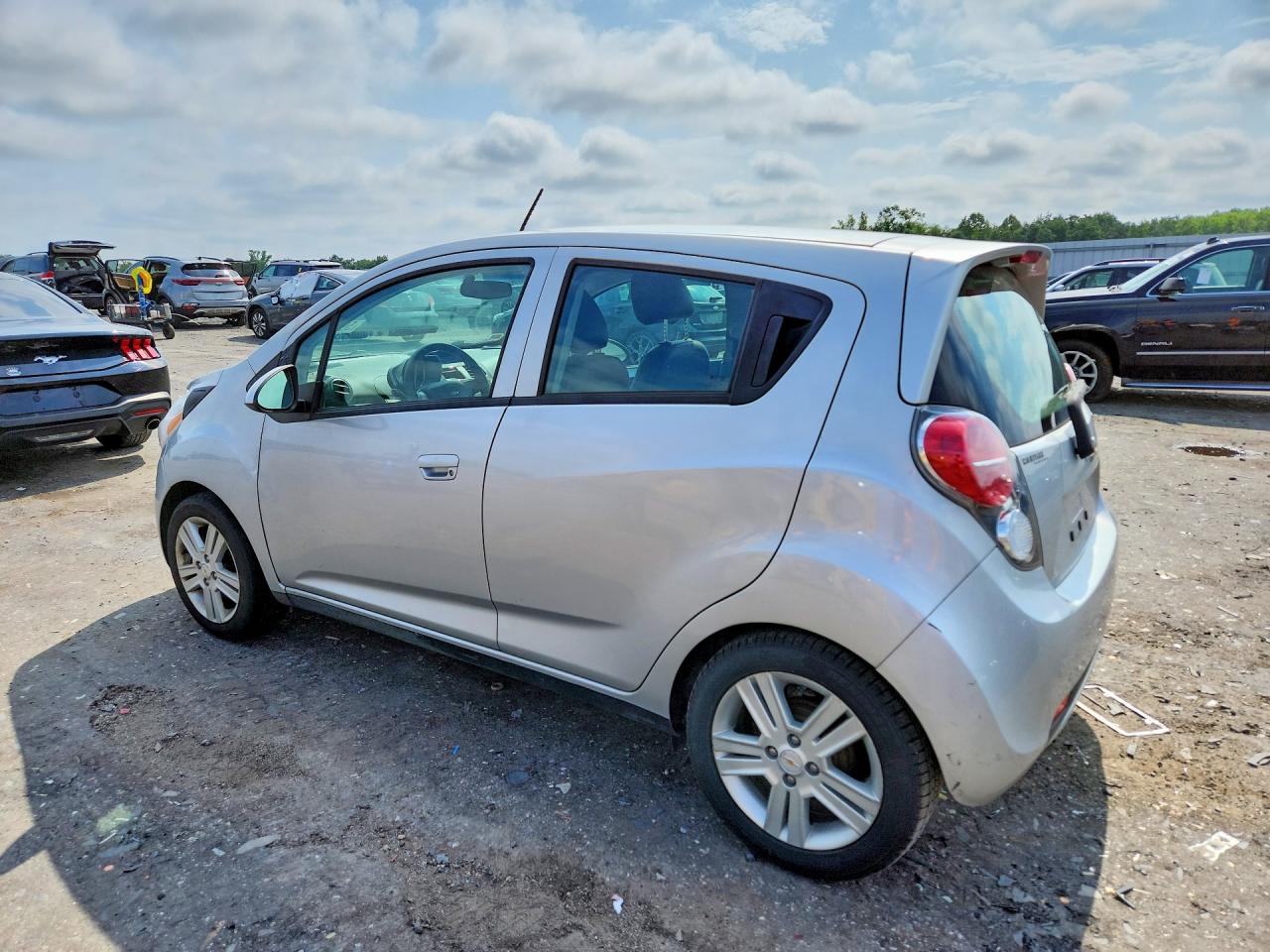 2015 Chevrolet Spark Ls Silver vin: KL8CB6S95FC741363