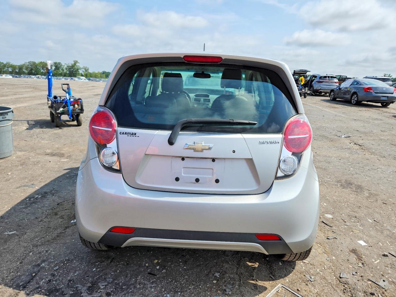 2015 Chevrolet Spark Ls Silver vin: KL8CB6S95FC741363