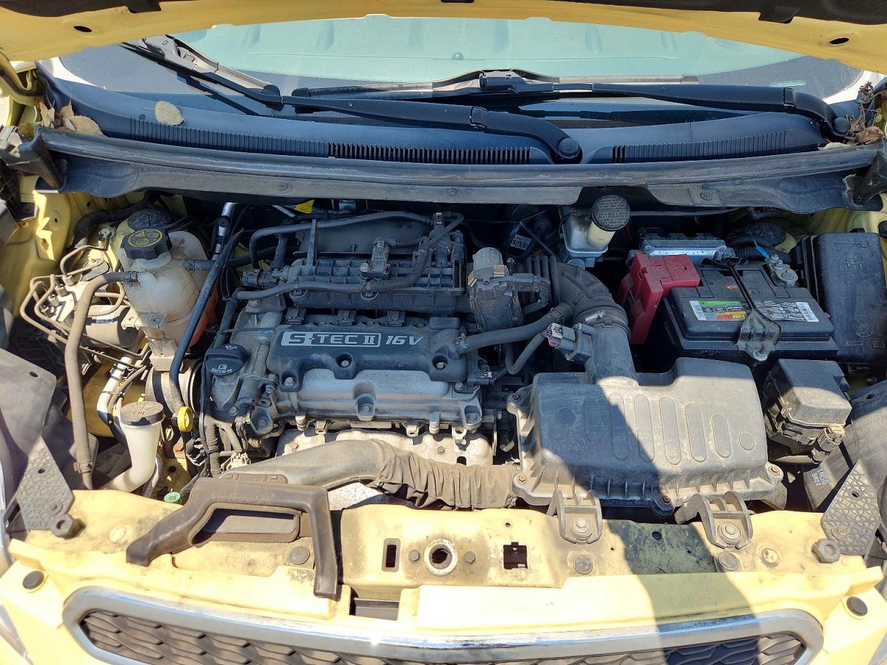 2014 Chevrolet Spark Ls Yellow vin: KL8CB6S96EC407213