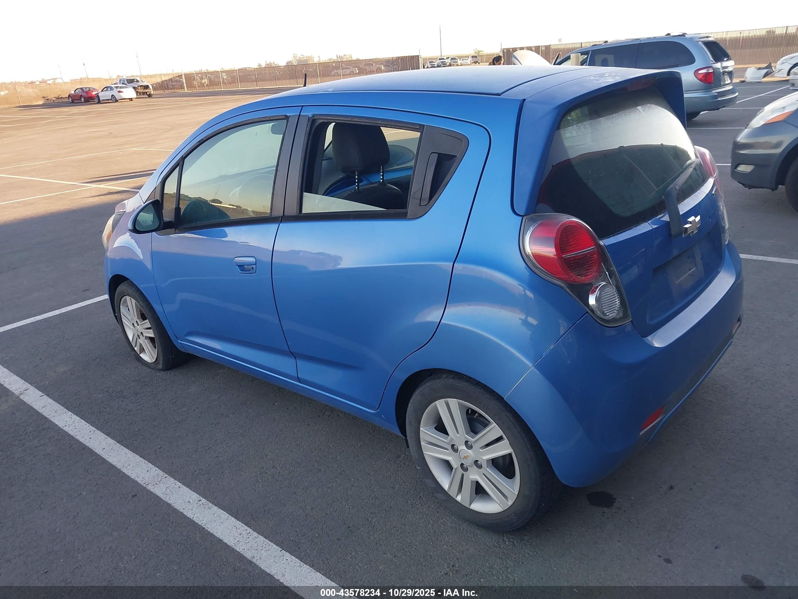 2014 Chevrolet Spark Ls Auto Blue vin: KL8CB6S96EC484387