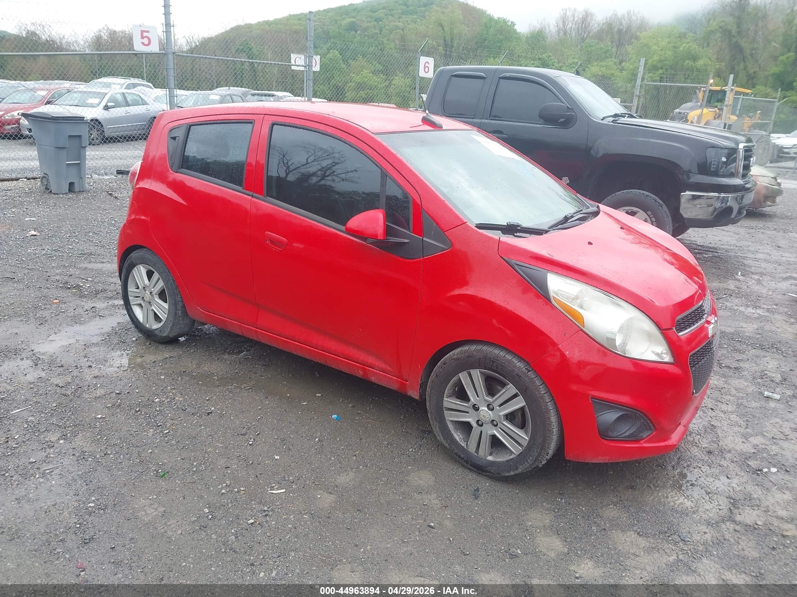 2014 Chevrolet Spark Ls Auto Red vin: KL8CB6S97EC478114