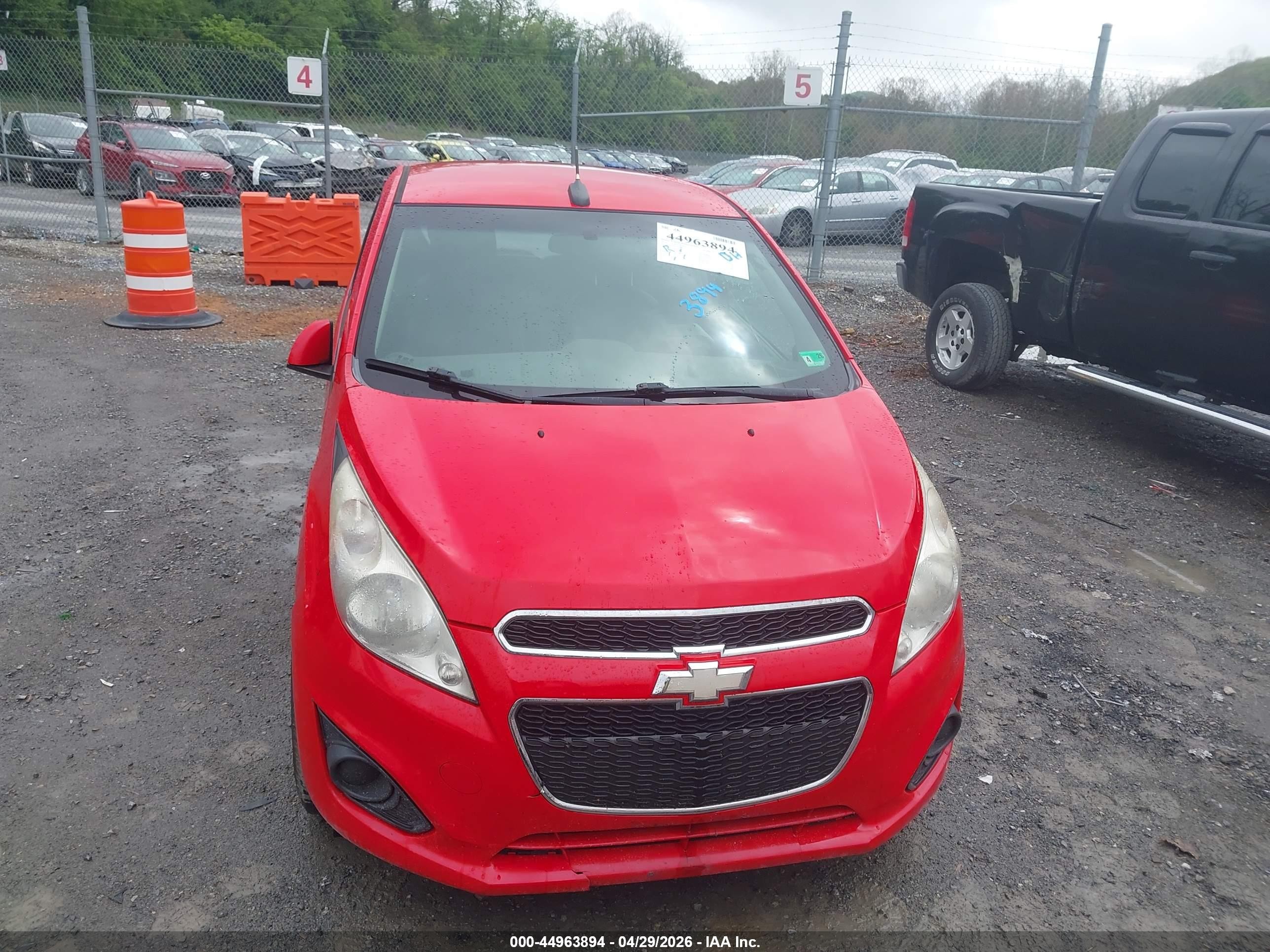 2014 Chevrolet Spark Ls Auto Red vin: KL8CB6S97EC478114