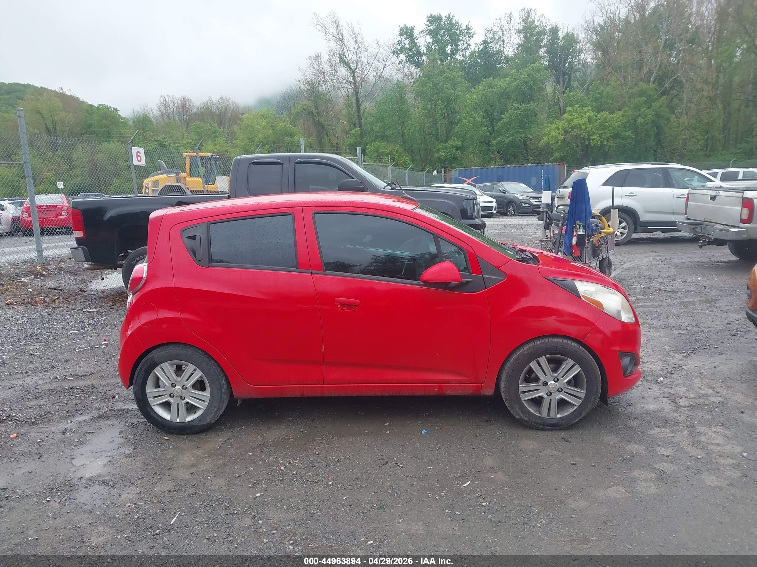 2014 Chevrolet Spark Ls Auto Red vin: KL8CB6S97EC478114