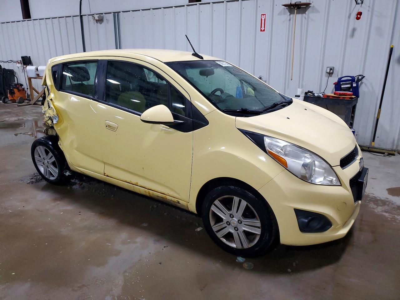 2014 Chevrolet Spark Ls Yellow vin: KL8CB6S97EC578309