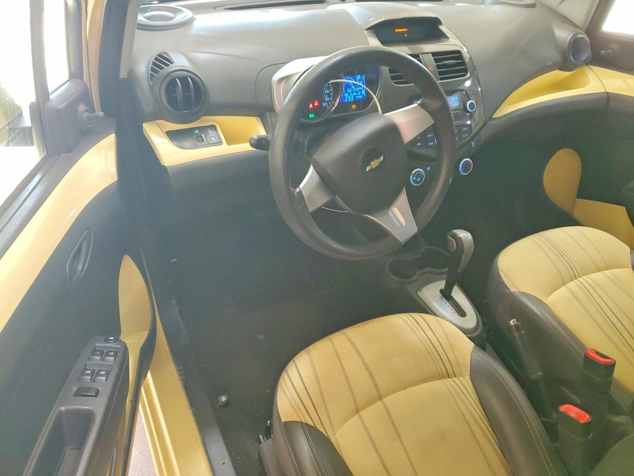 2014 Chevrolet Spark Ls Yellow vin: KL8CB6S97EC578309