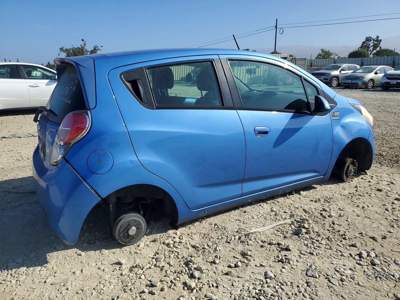 2013 Chevrolet Spark Ls Blue vin: KL8CB6S98DC503553