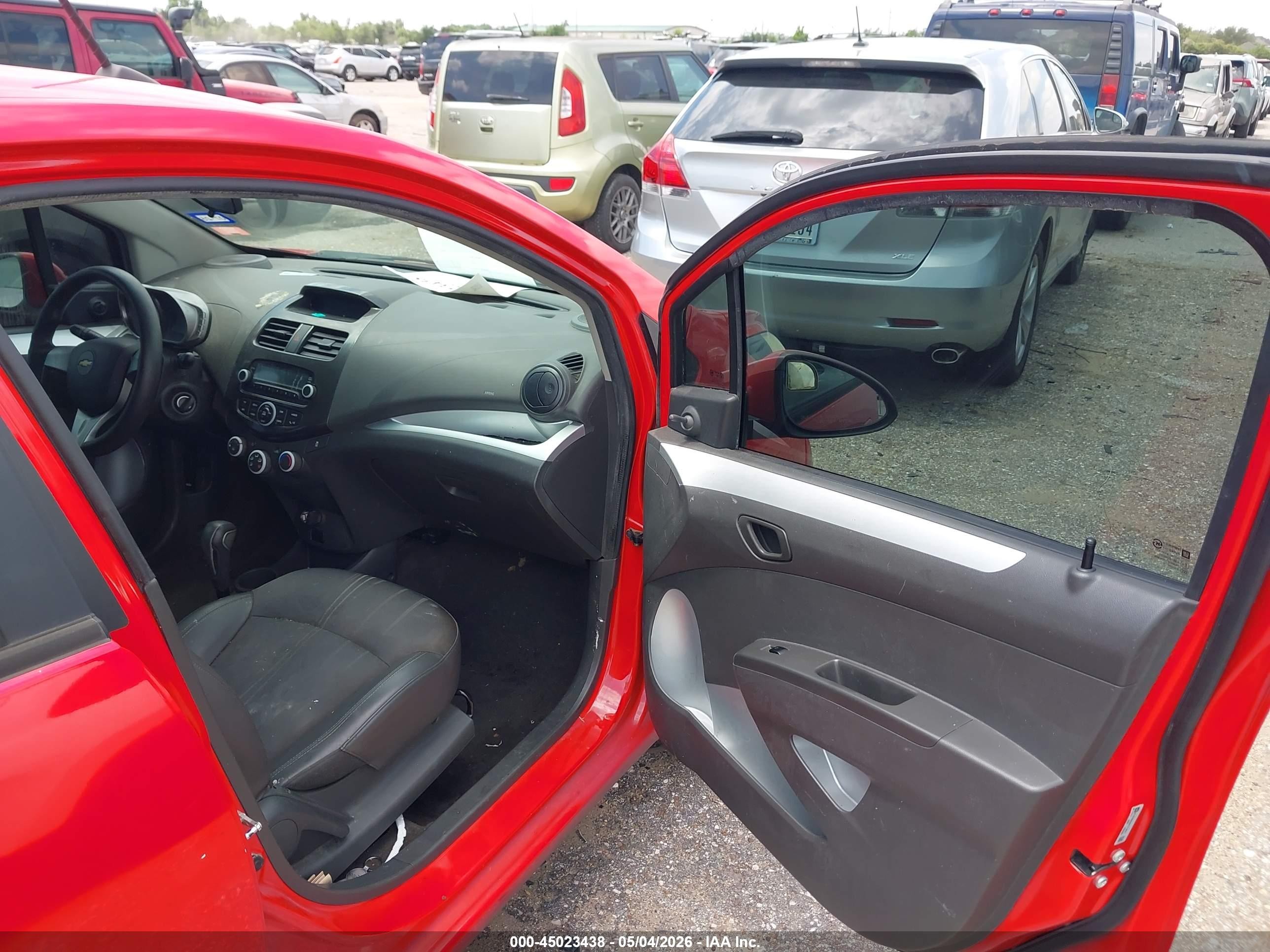2015 Chevrolet Spark Ls Cvt Red vin: KL8CB6S98FC716571