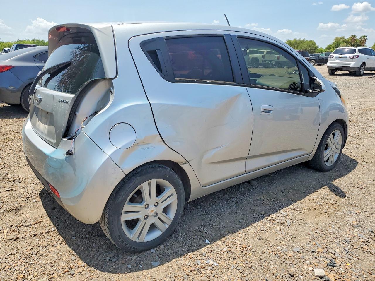 2015 Chevrolet Spark Ls Silver vin: KL8CB6S98FC808540