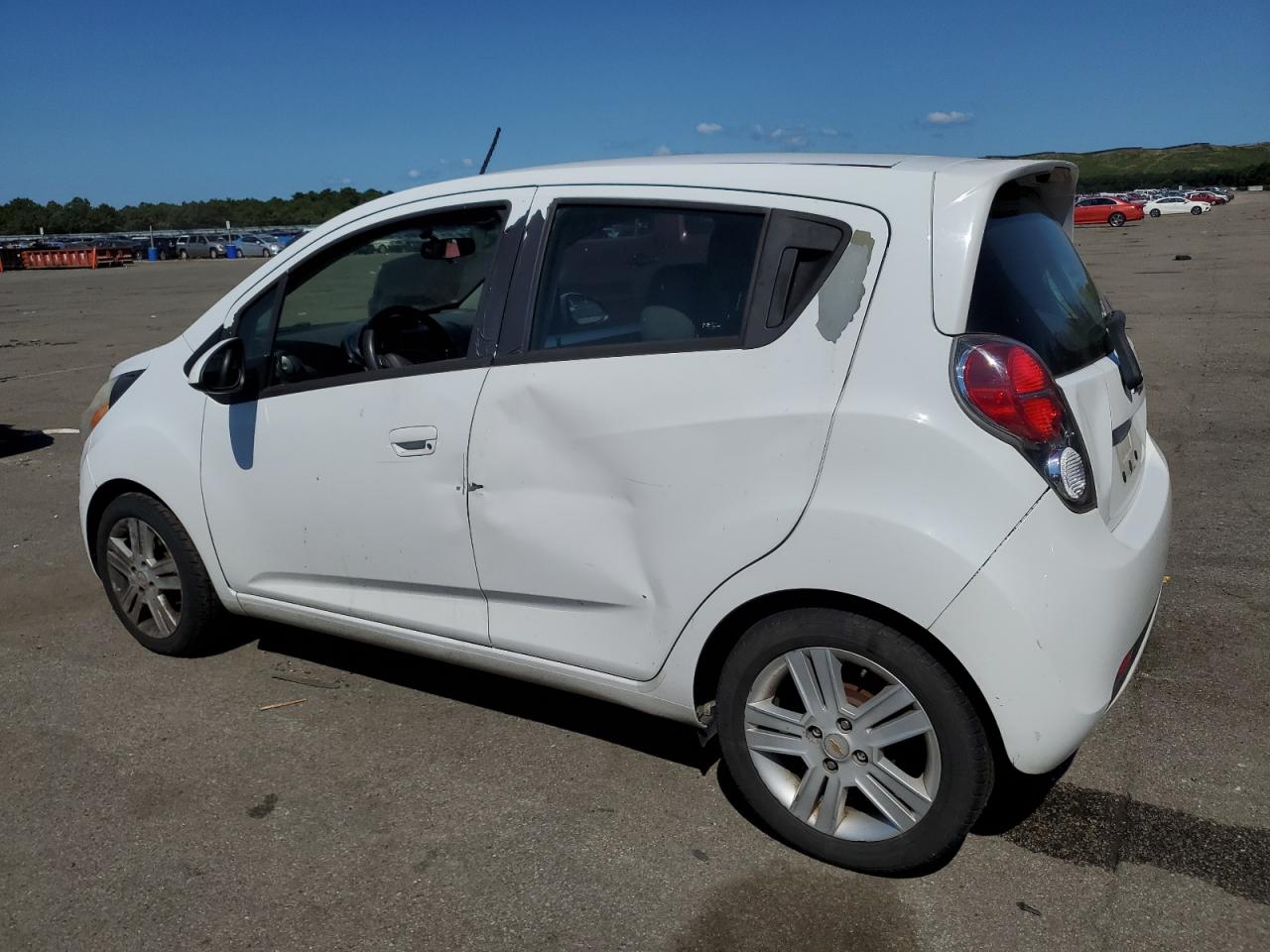 2013 Chevrolet Spark Ls White vin: KL8CB6S99DC562790