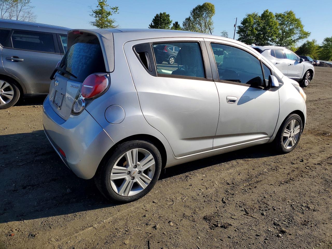 2014 Chev Spark Silver vin: KL8CB6S99EC439766
