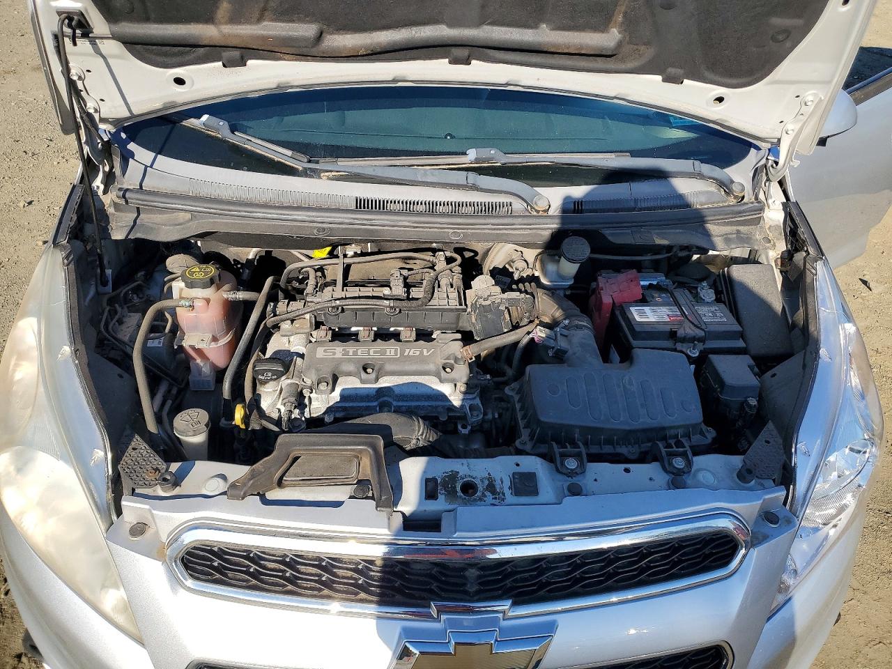 2014 Chev Spark Silver vin: KL8CB6S99EC439766