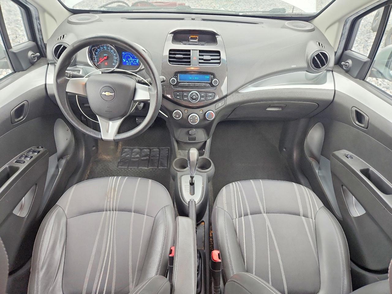 2015 Chev Spark Silver vin: KL8CB6S9XFC749247