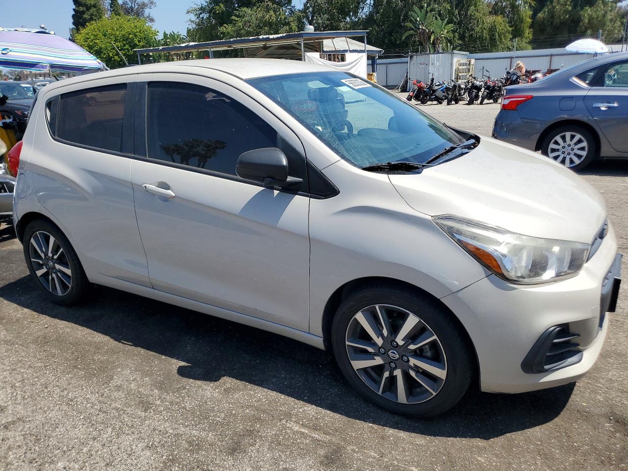 2017 Chevrolet Spark Ls Cream vin: KL8CB6SA3HC840177