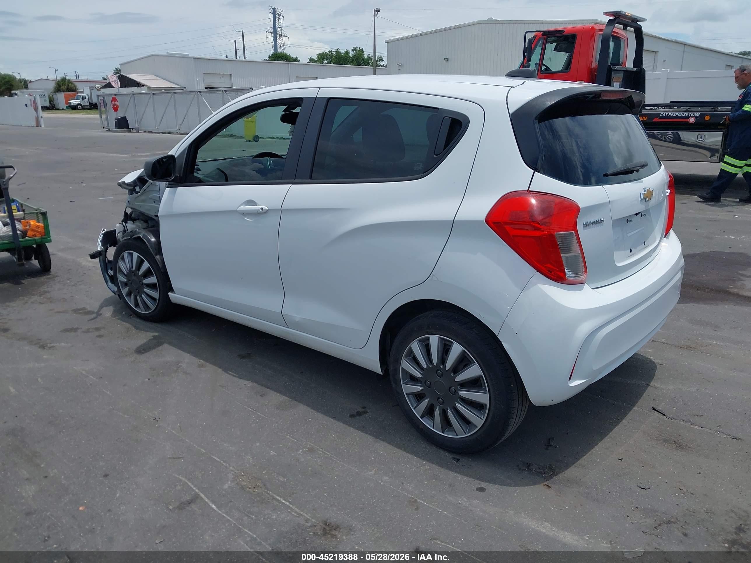 2017 Chevrolet Spark Ls Cvt White vin: KL8CB6SA4HC741321