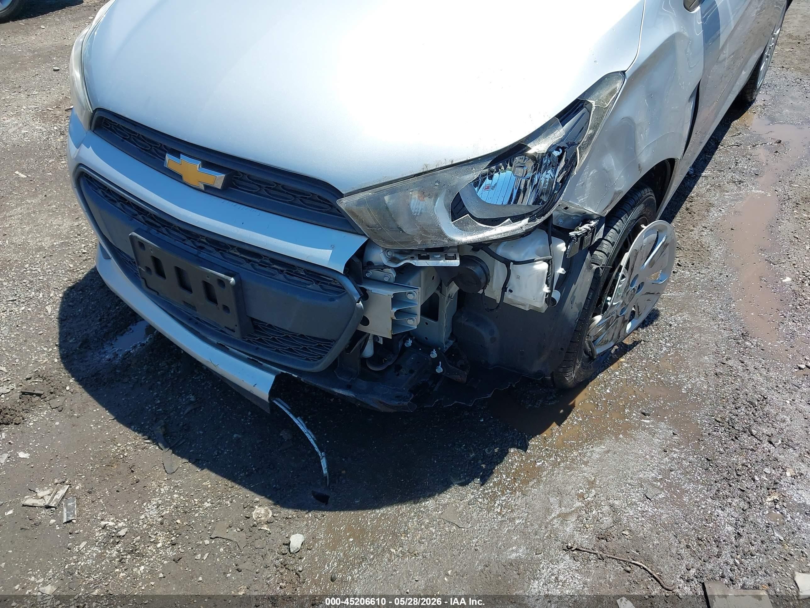 2017 Chevrolet Spark Ls Cvt Silver vin: KL8CB6SA7HC744584