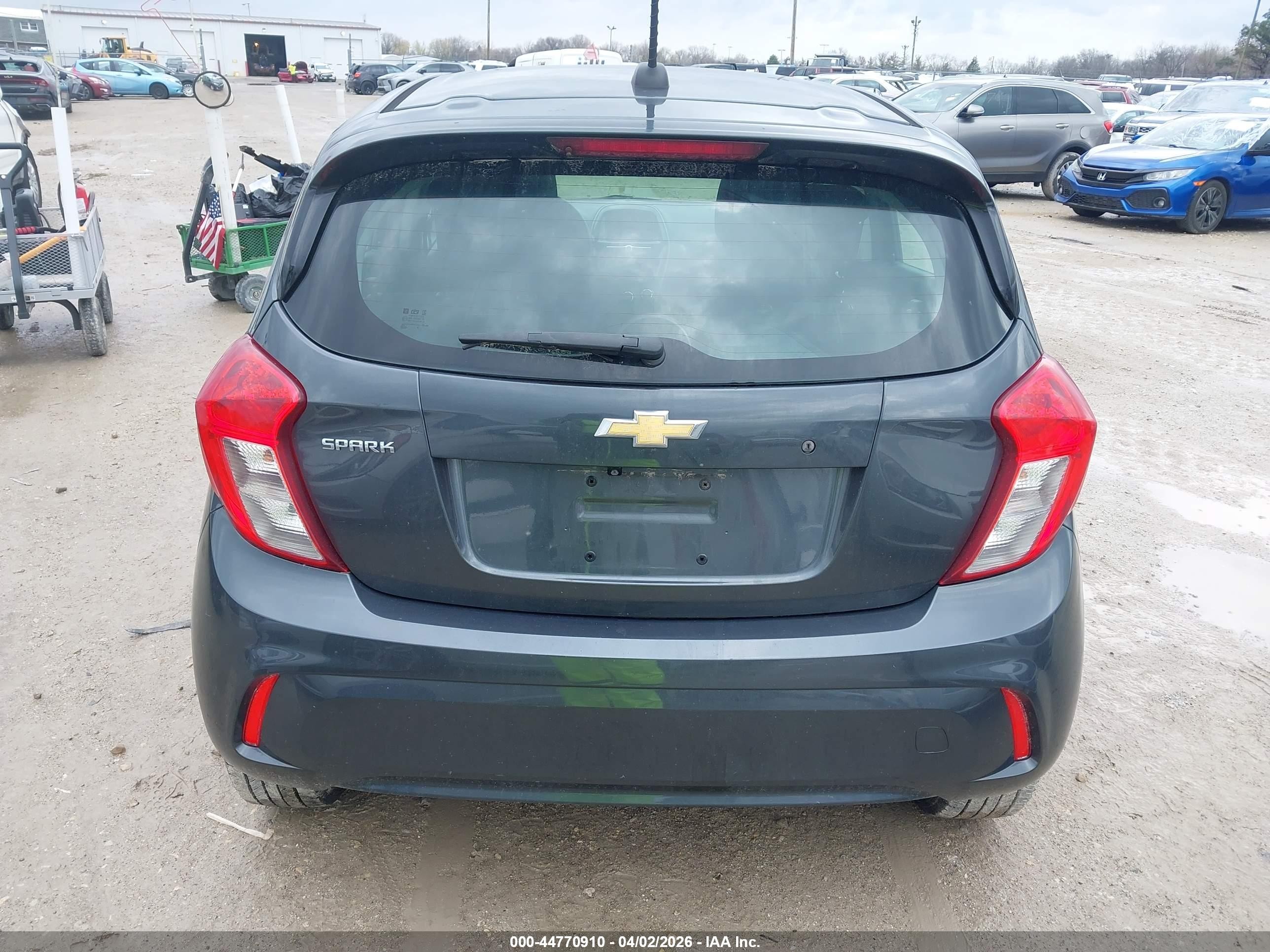 2019 Chevrolet Spark Ls Cvt Gray vin: KL8CB6SA8KC713156