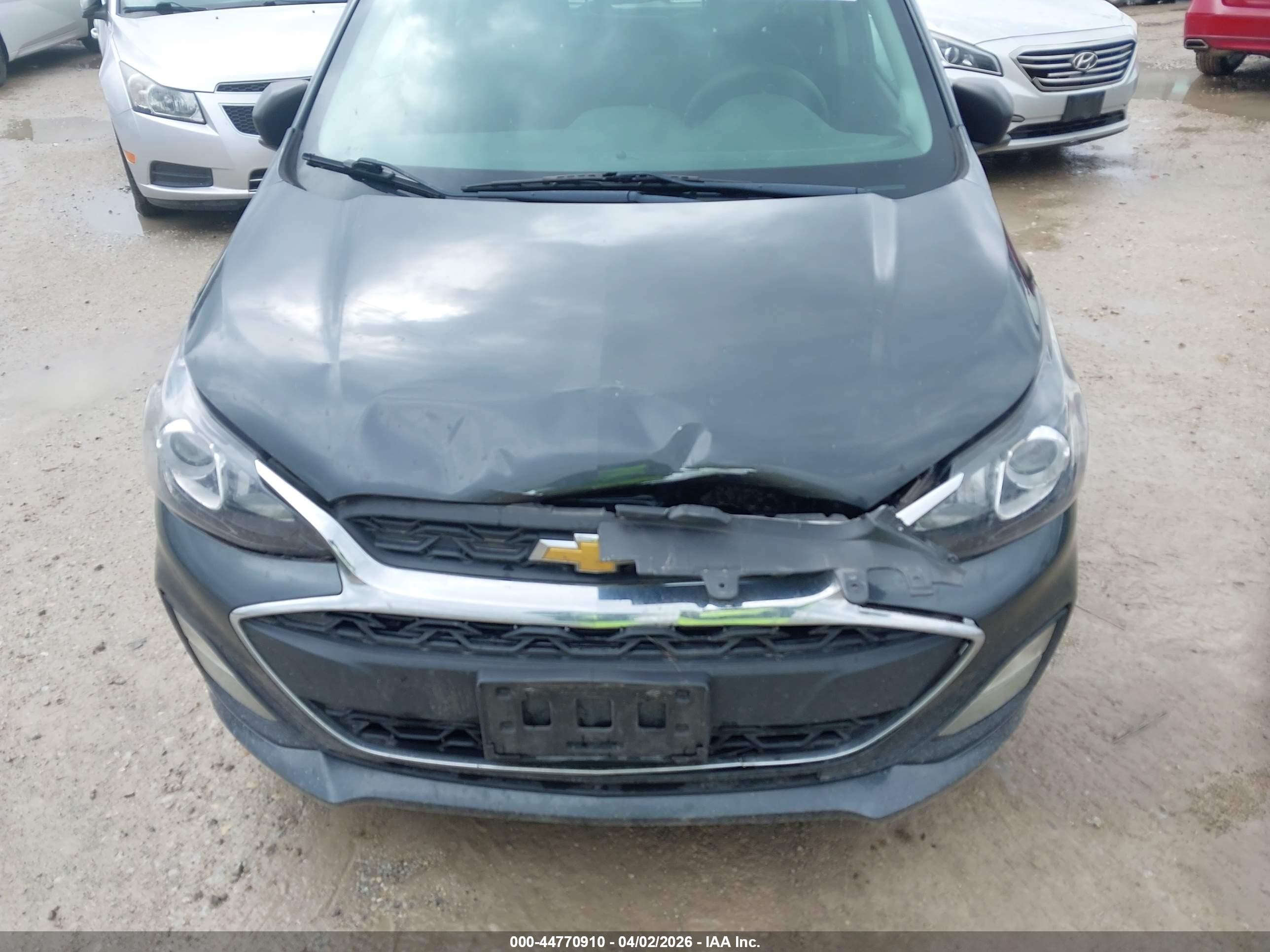 2019 Chevrolet Spark Ls Cvt Gray vin: KL8CB6SA8KC713156