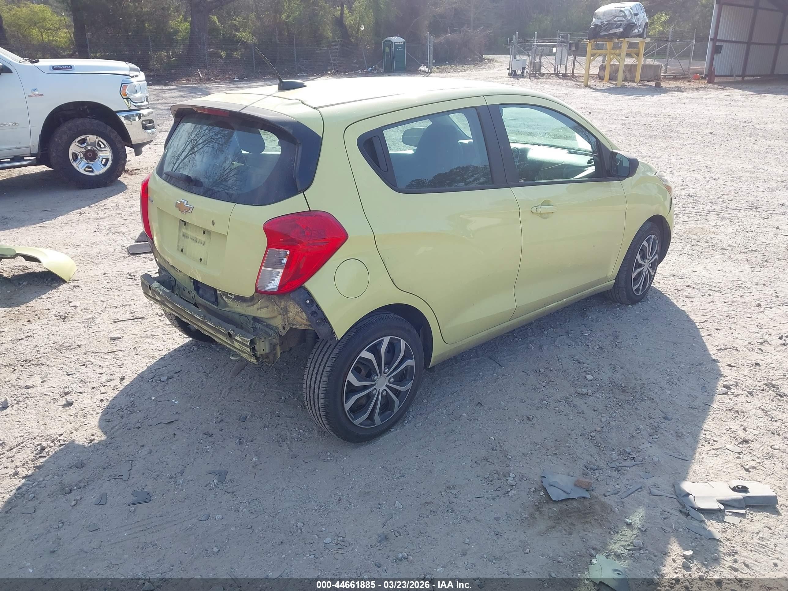 2018 Chevrolet Spark Ls Cvt Yellow vin: KL8CB6SA9JC471699